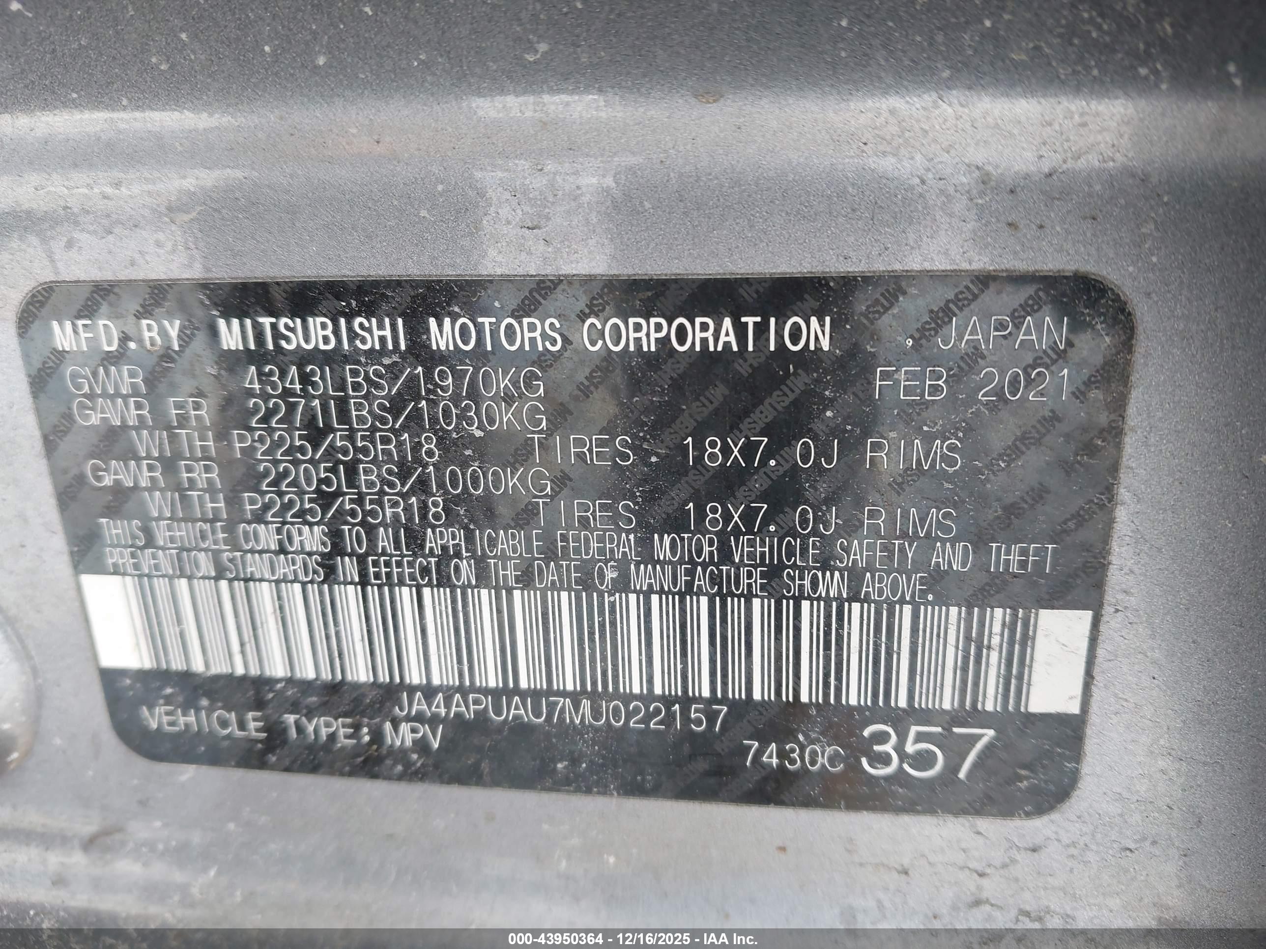 MITSUBISHI OUTLANDER image 9