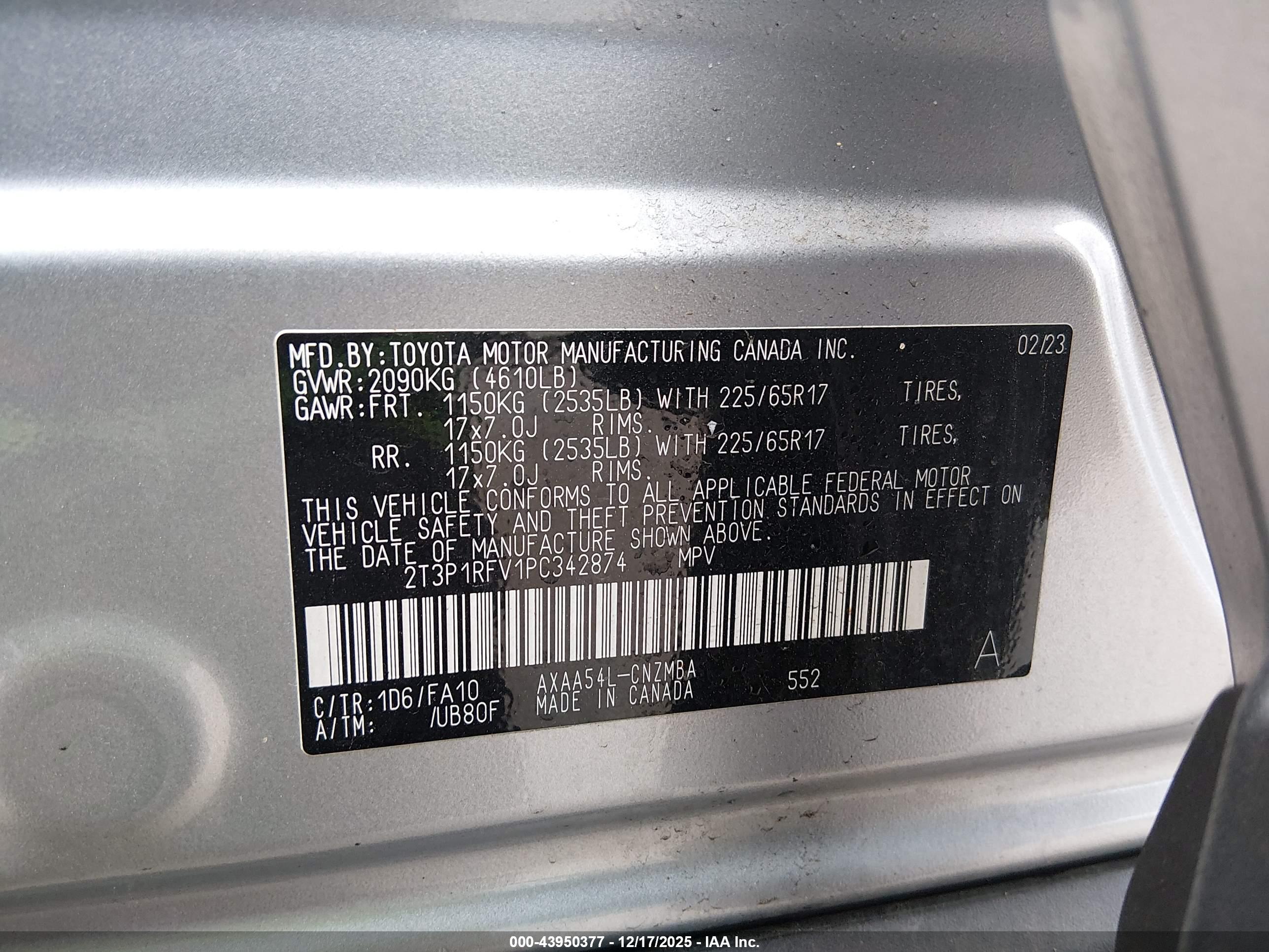 TOYOTA RAV4 image 9