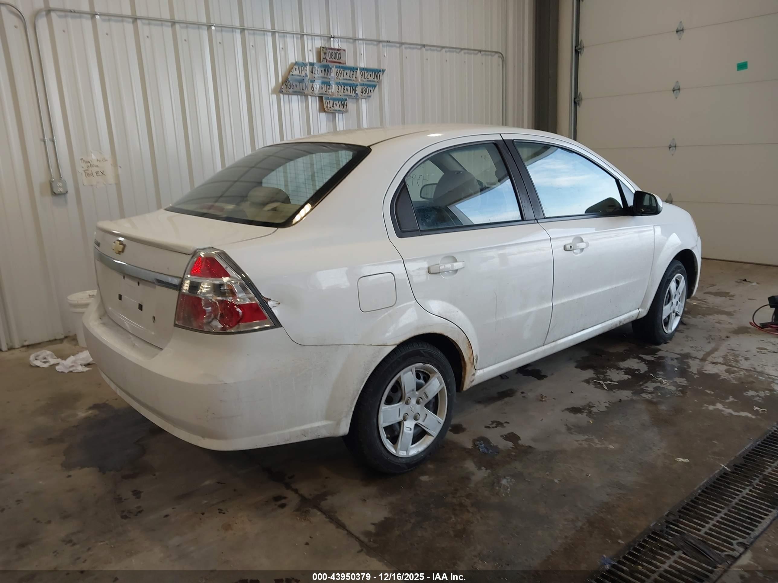 CHEVROLET AVEO image 4