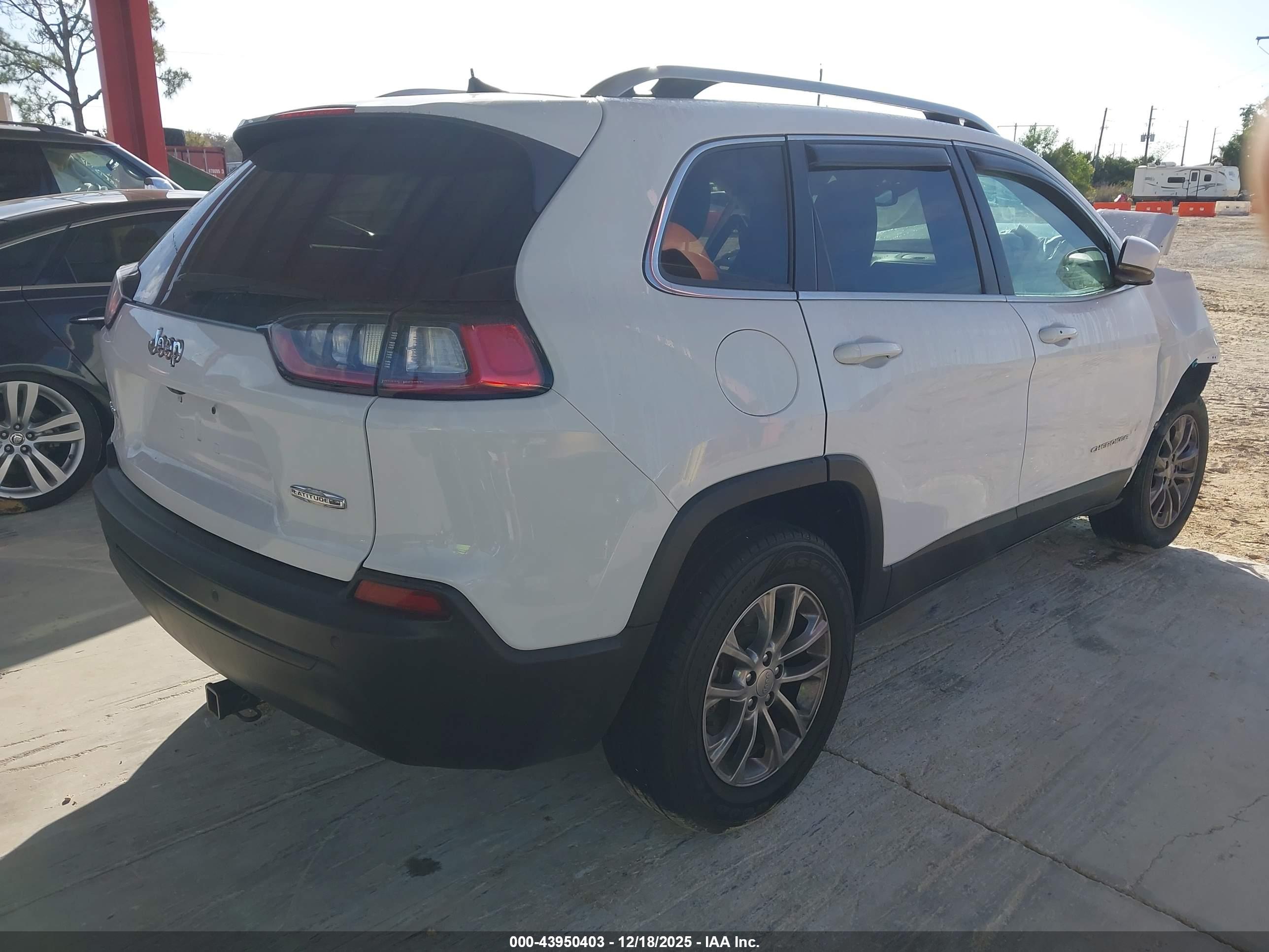 JEEP CHEROKEE image 4