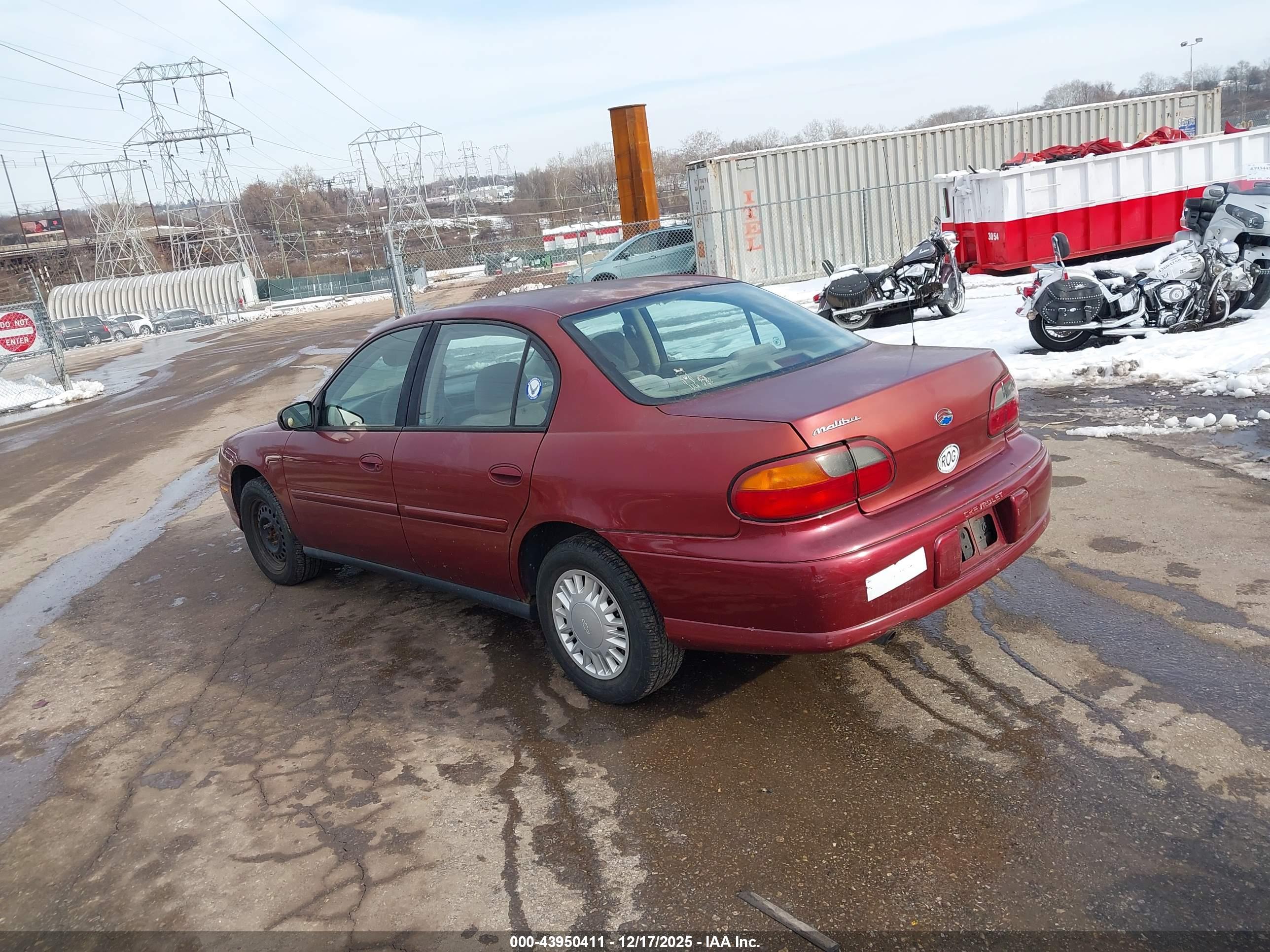 CHEVROLET MALIBU image 3