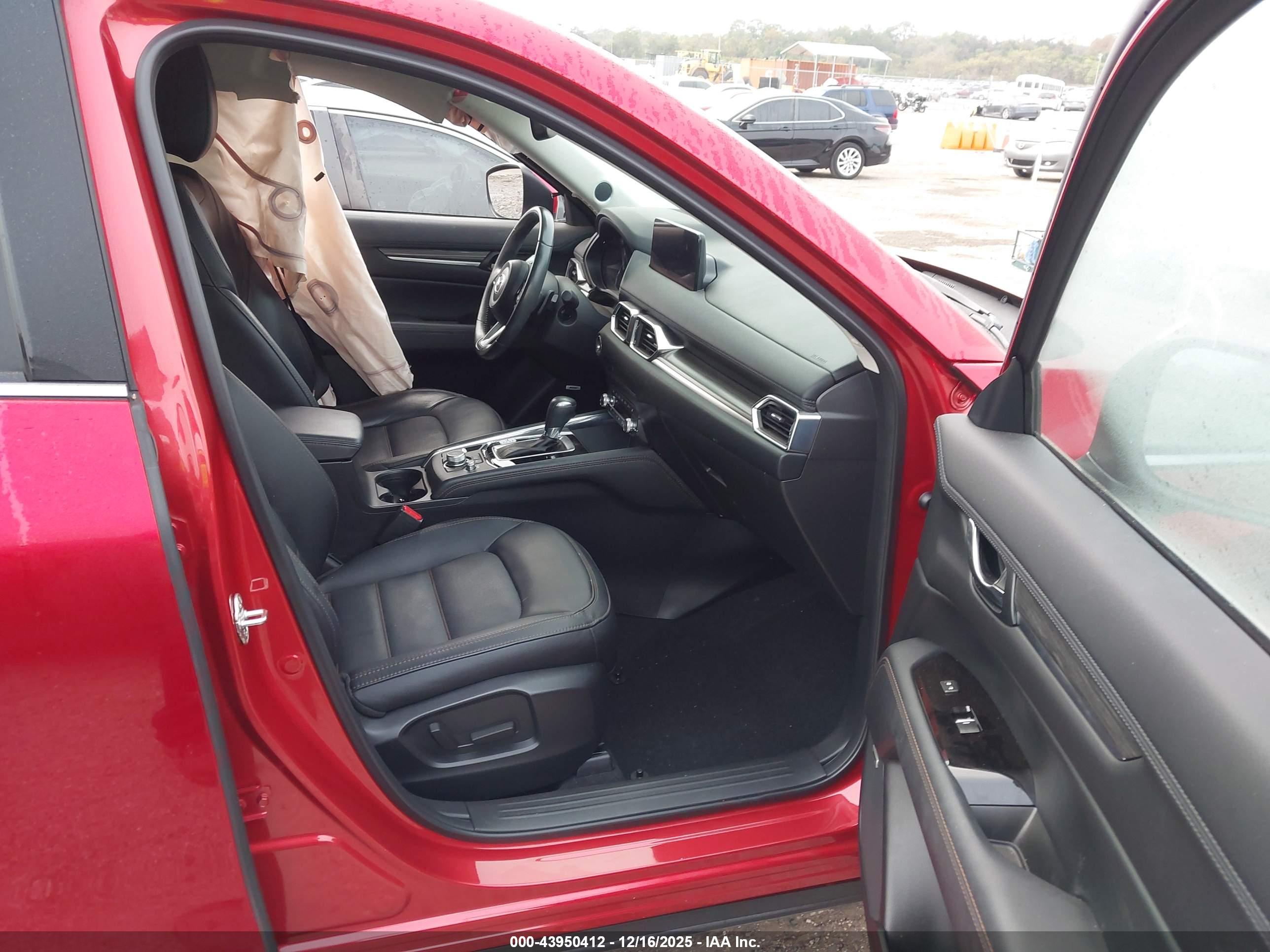 MAZDA CX-5 image 5