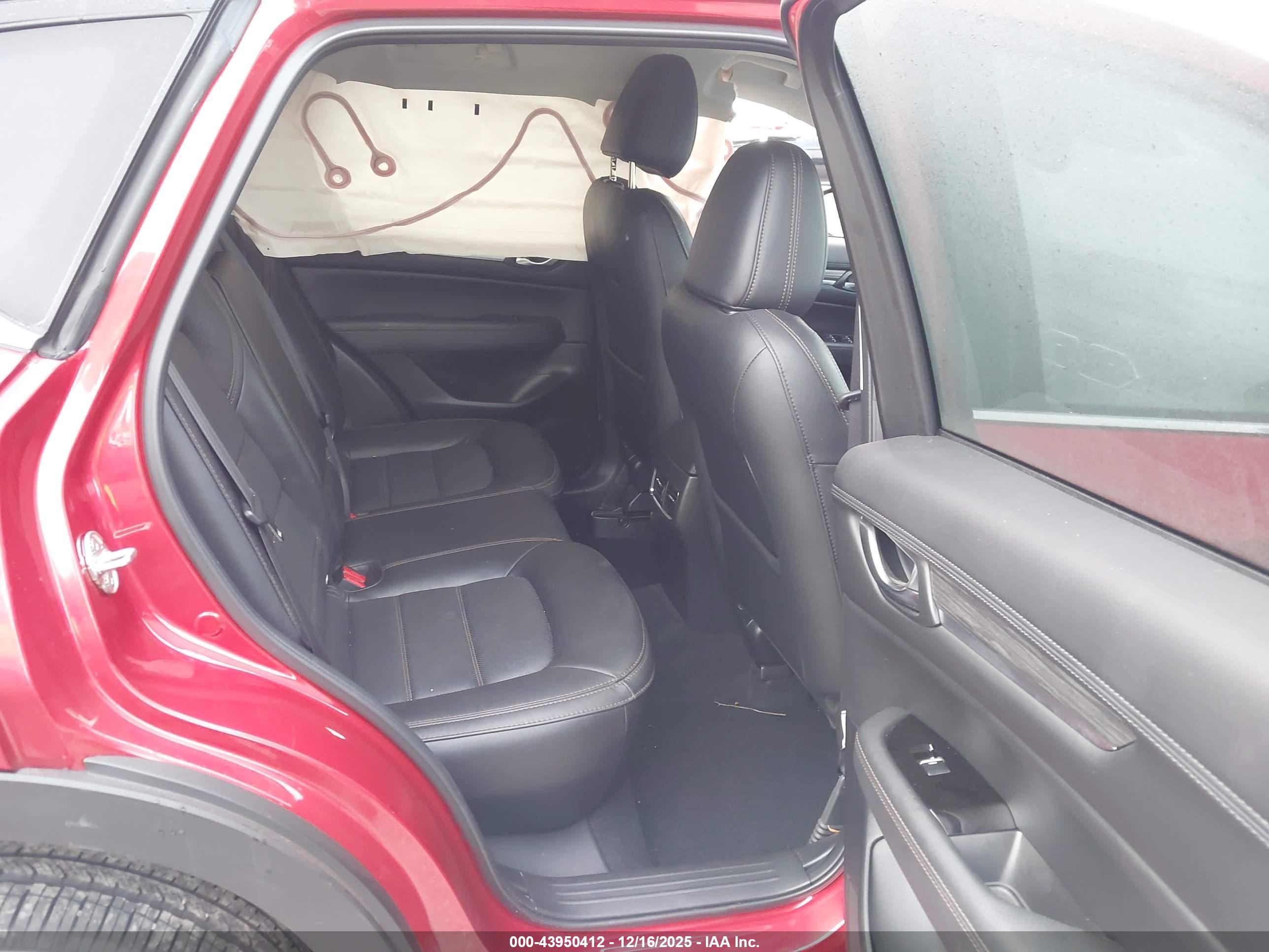 MAZDA CX-5 image 8