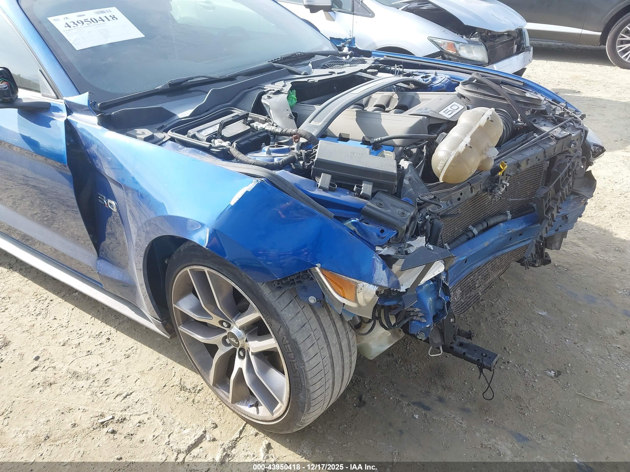 FORD MUSTANG image 6