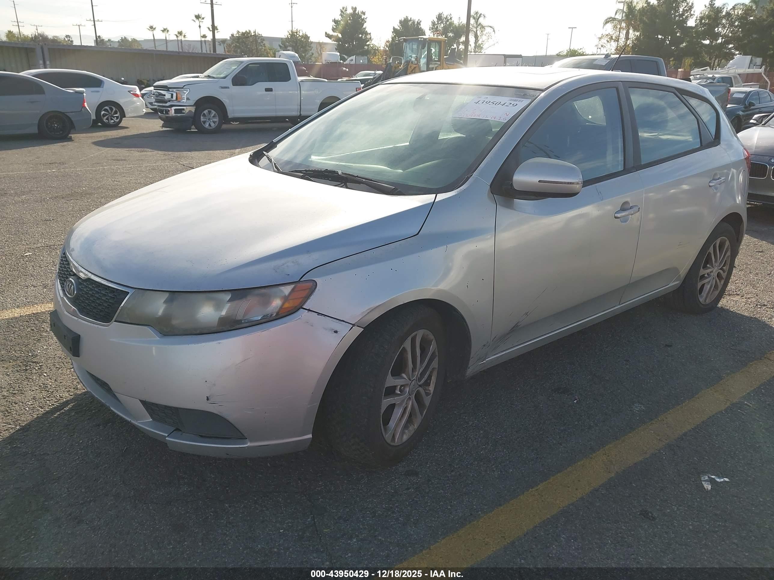 KIA FORTE image 2