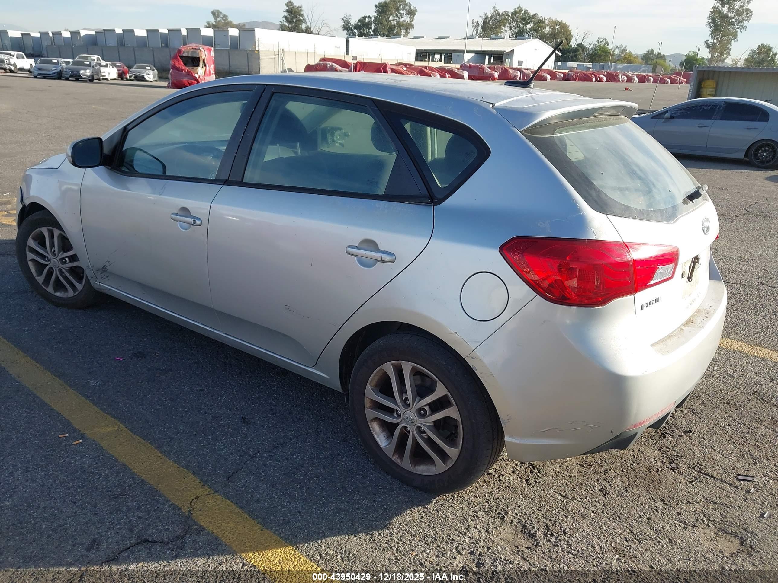 KIA FORTE image 3