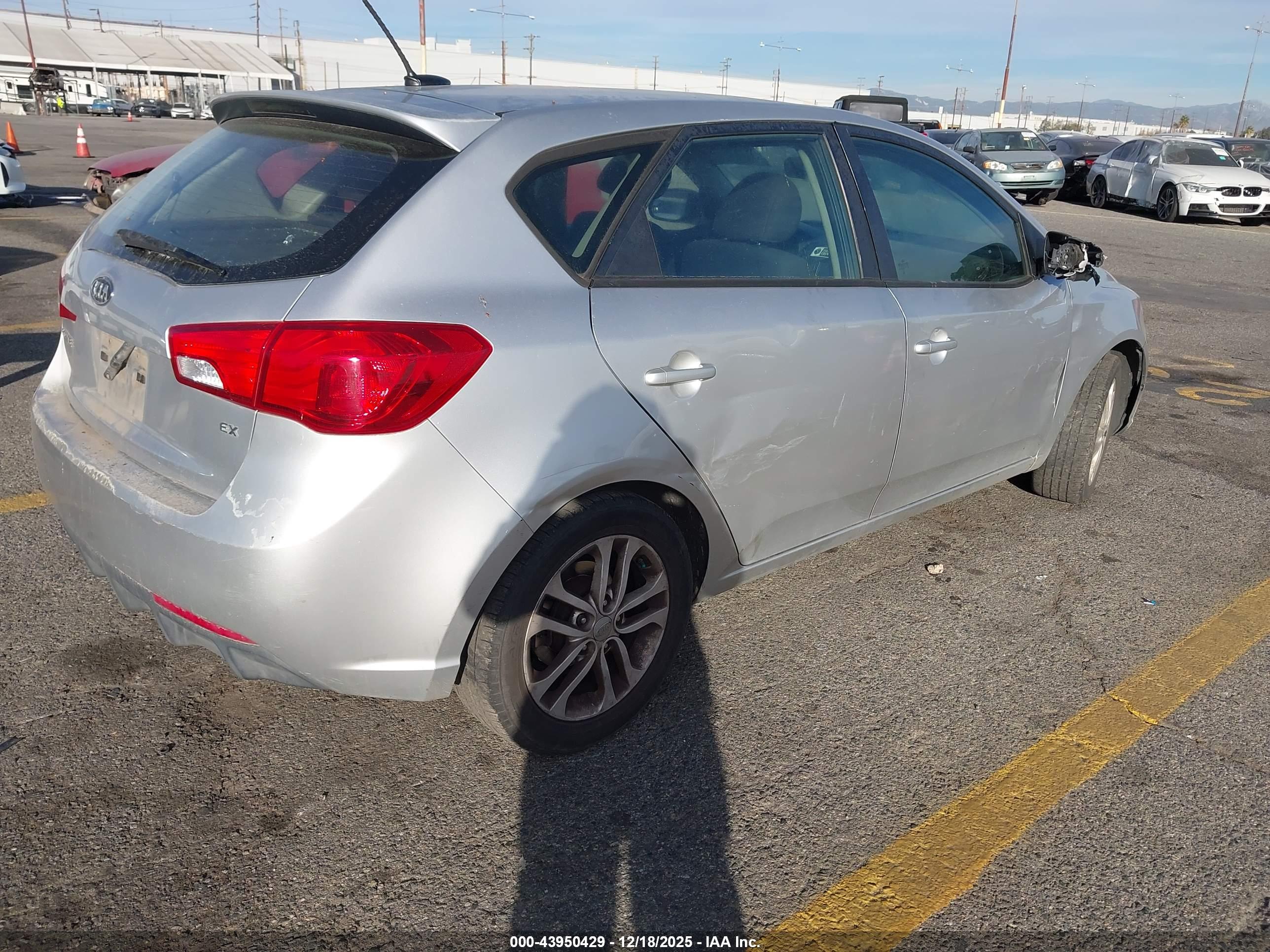 KIA FORTE image 4