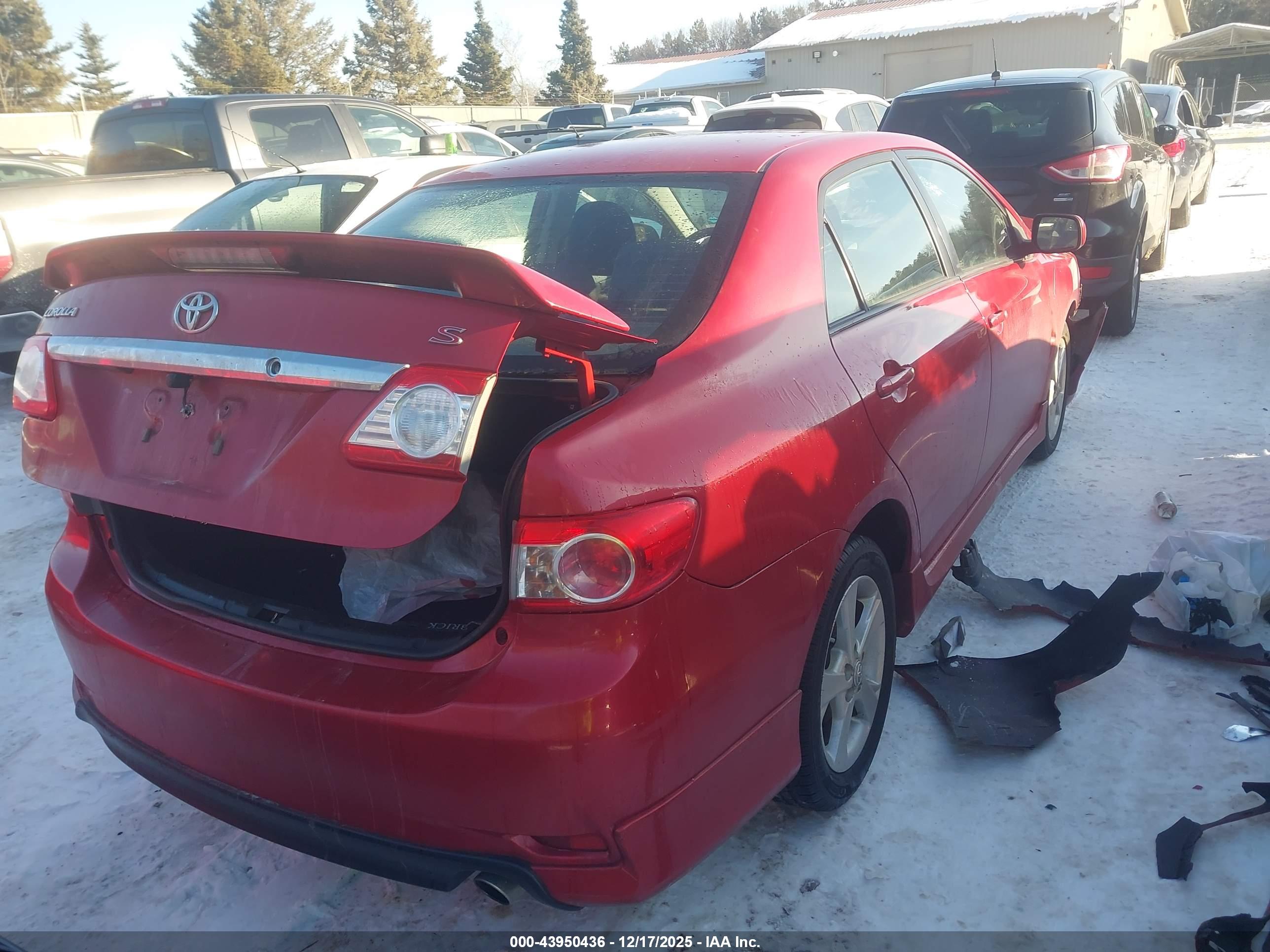 TOYOTA COROLLA image 4