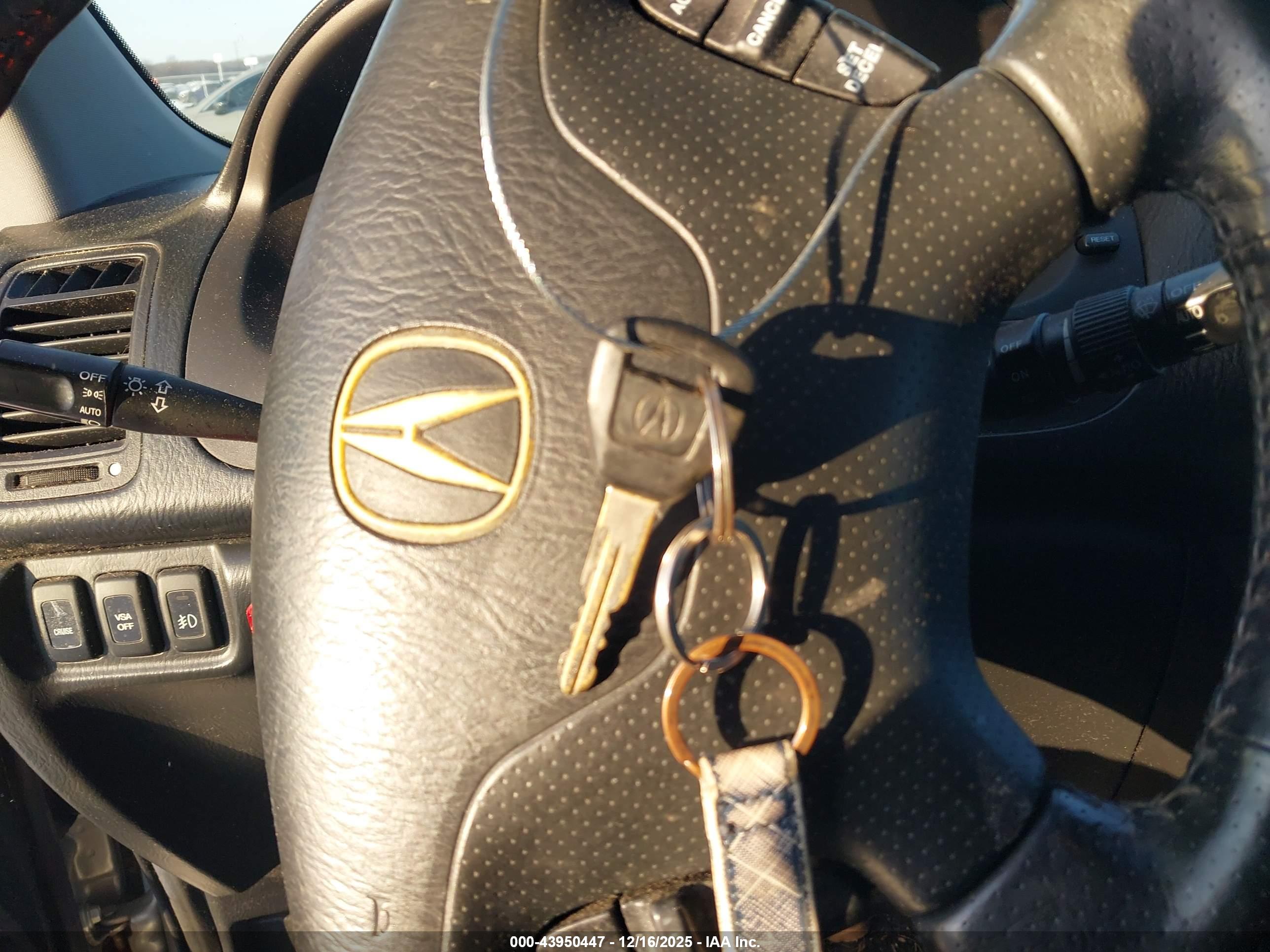 ACURA MDX image 11