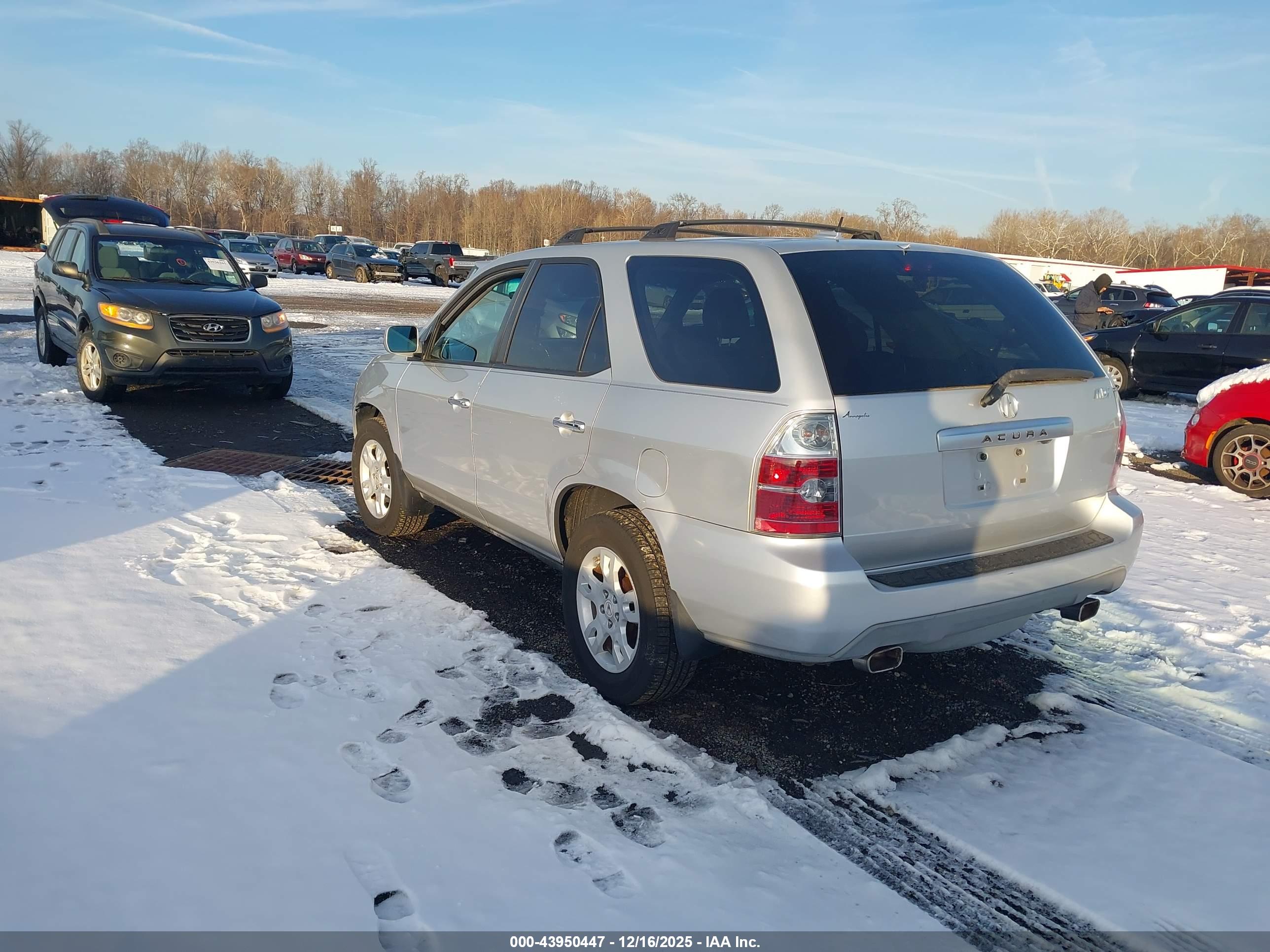 ACURA MDX image 3