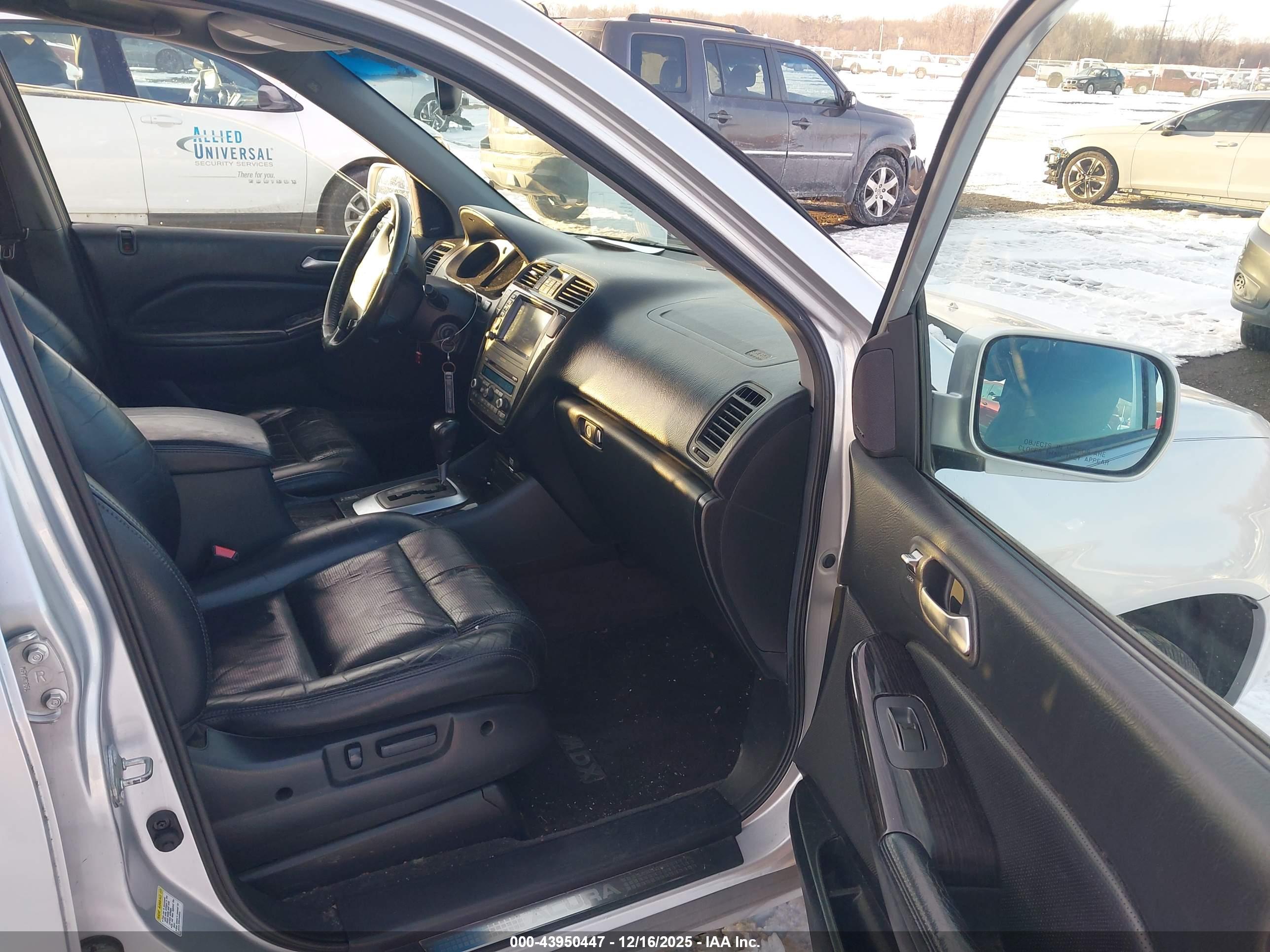 ACURA MDX image 5