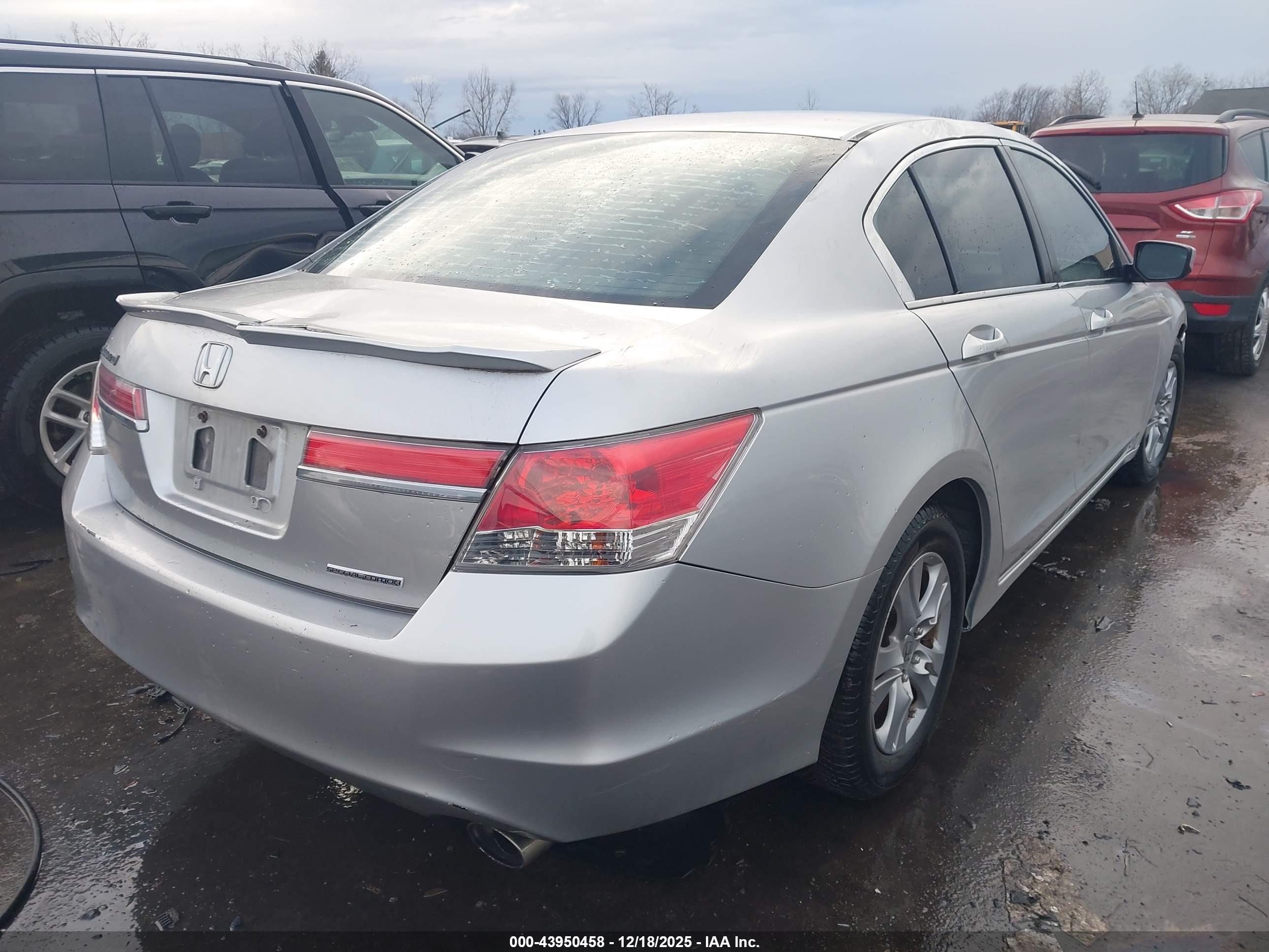 HONDA ACCORD image 4