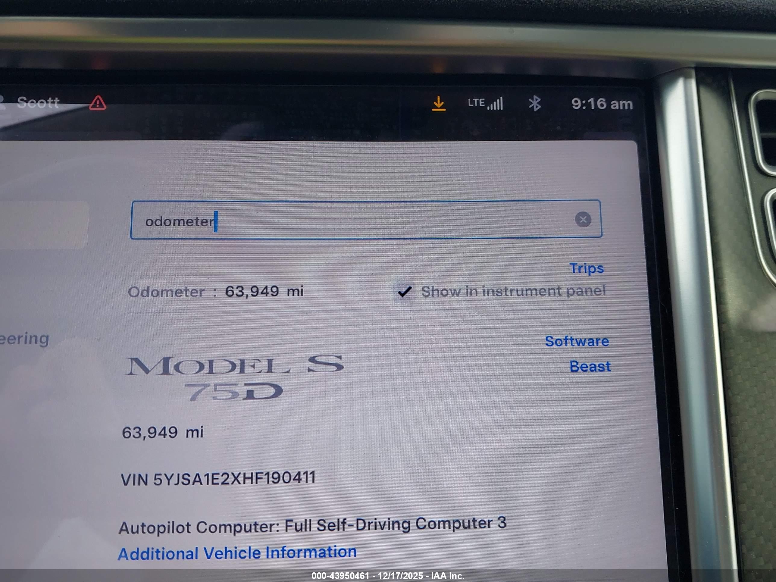 TESLA MODEL image 7