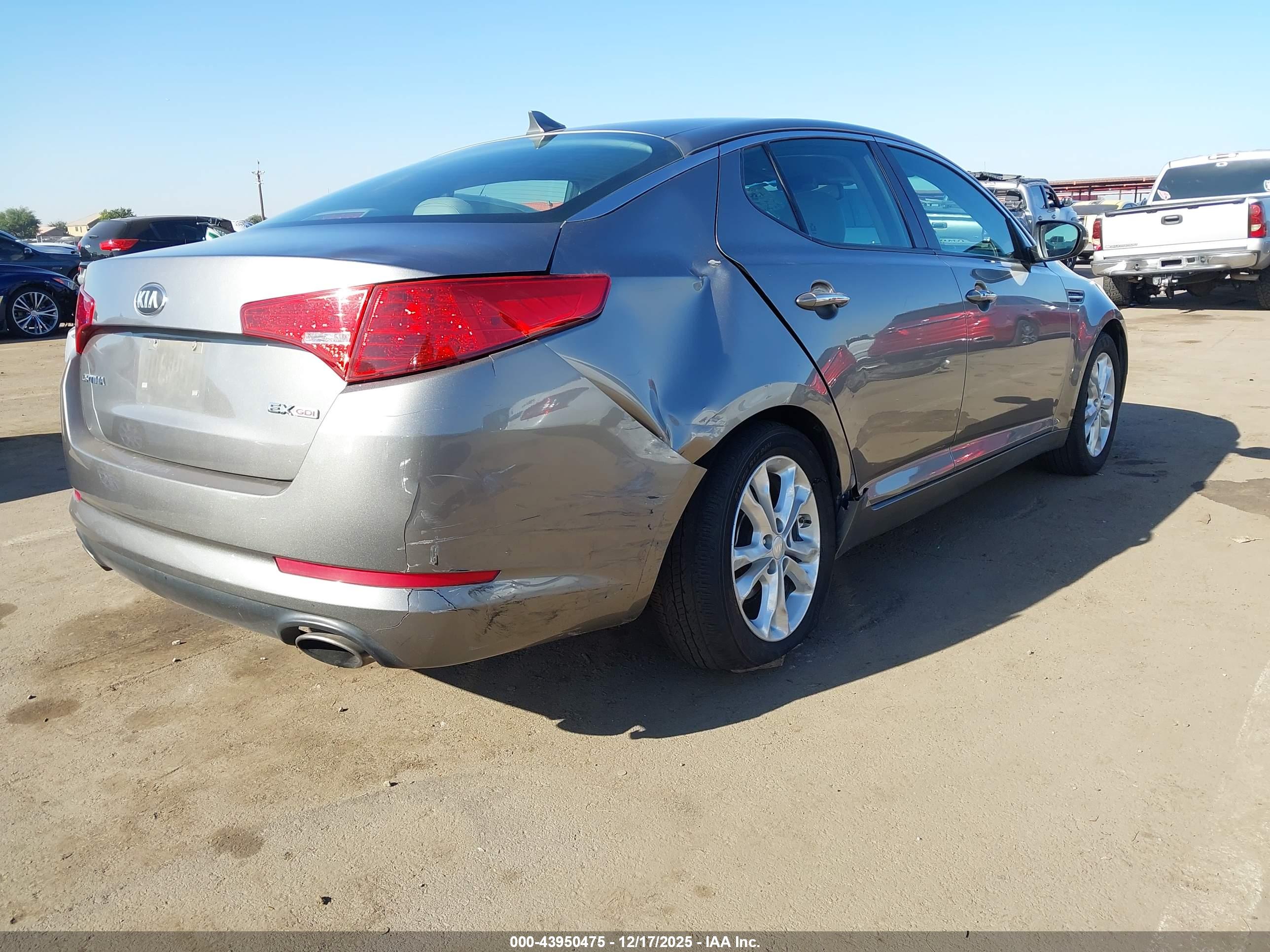 KIA OPTIMA image 4