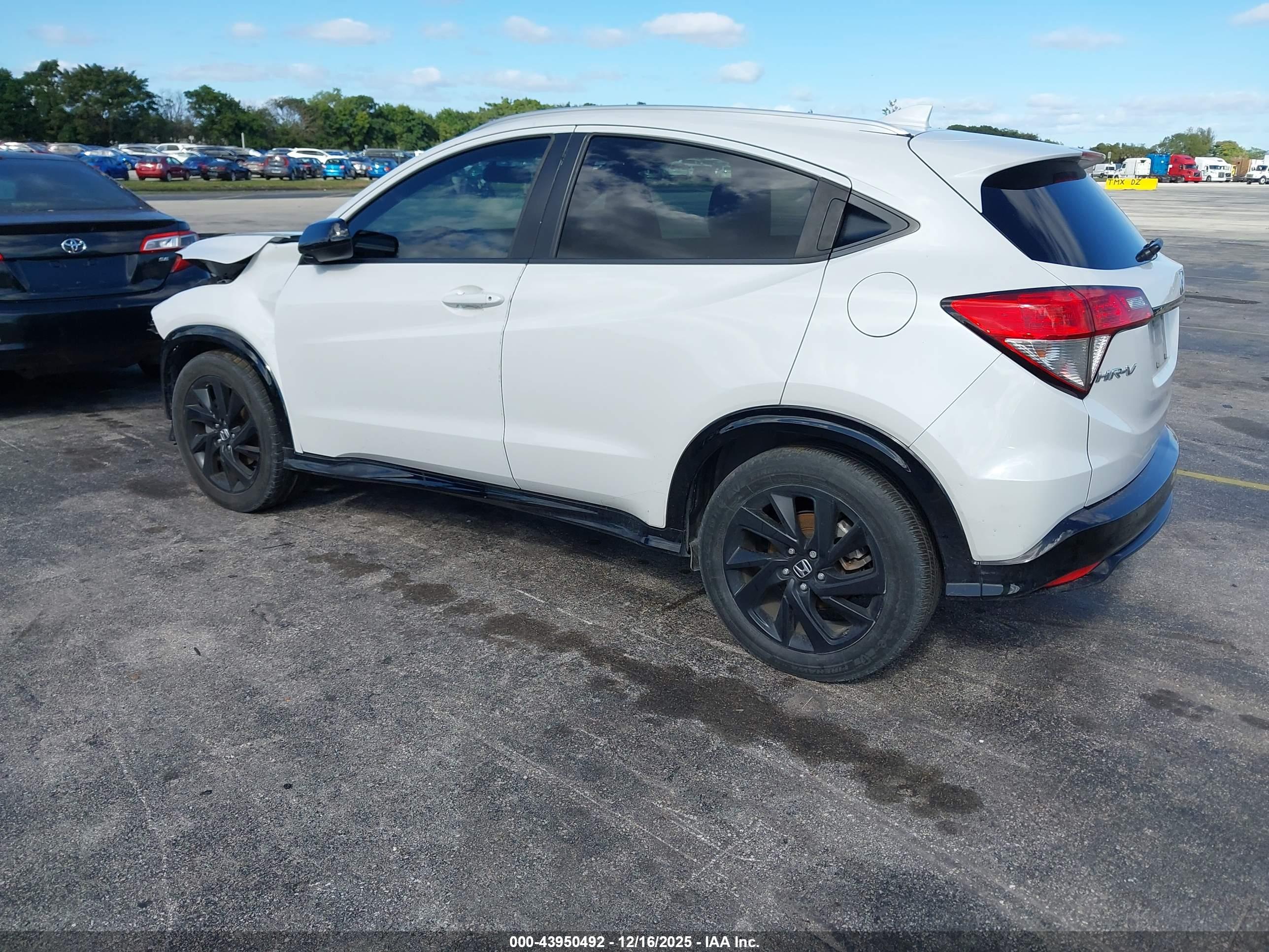 HONDA HR-V image 3