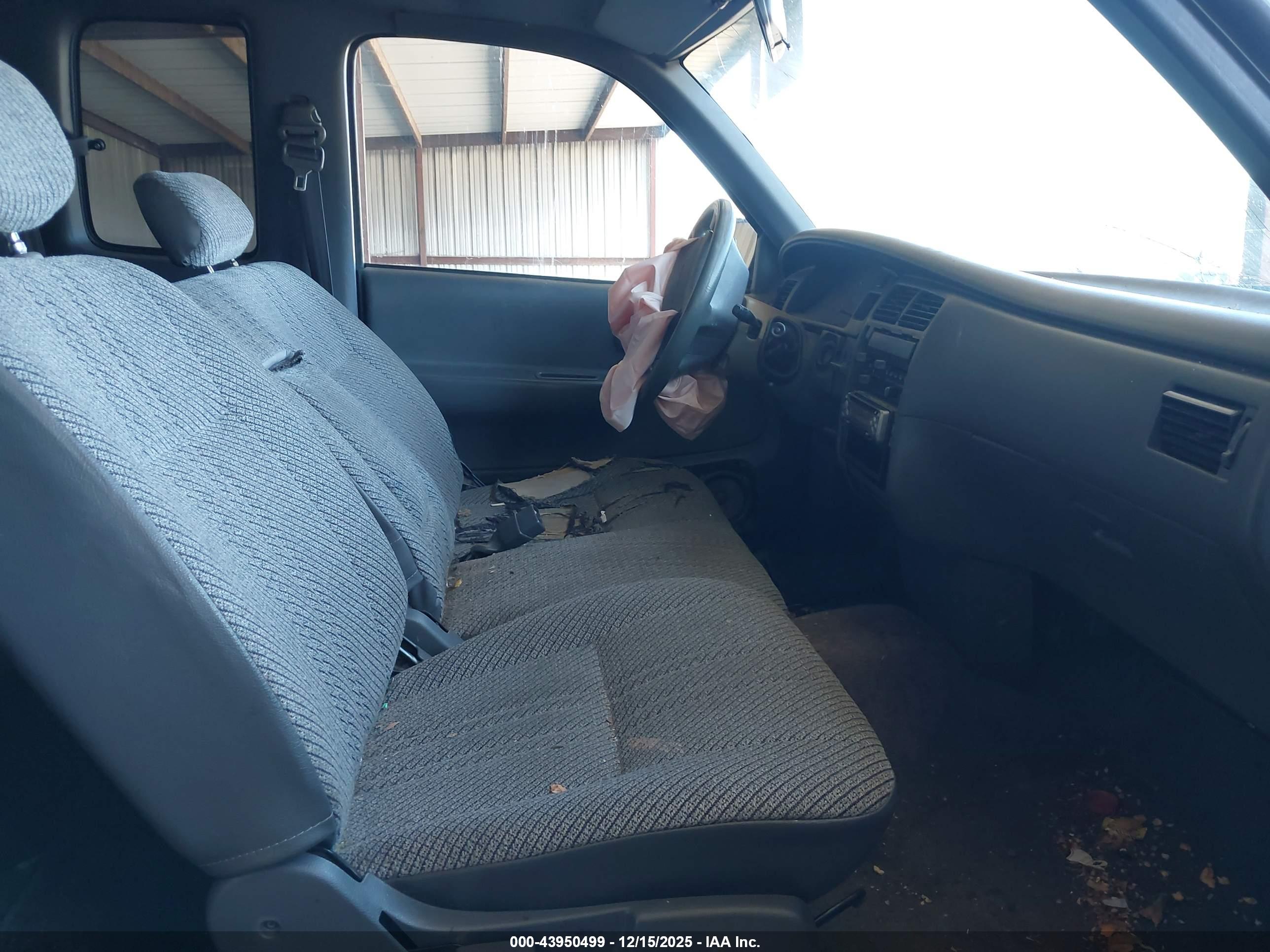TOYOTA T100 image 5