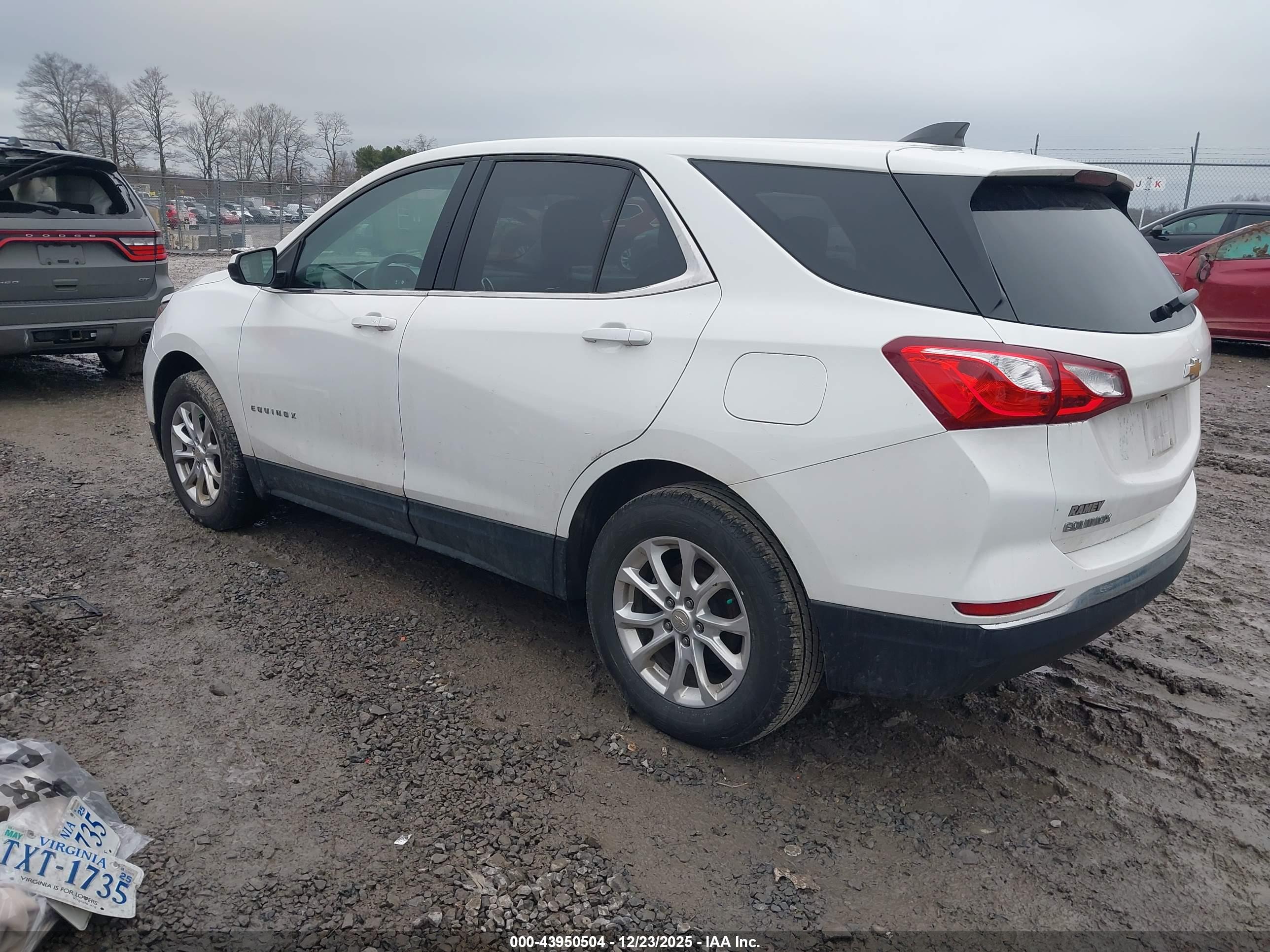 CHEVROLET EQUINOX image 3