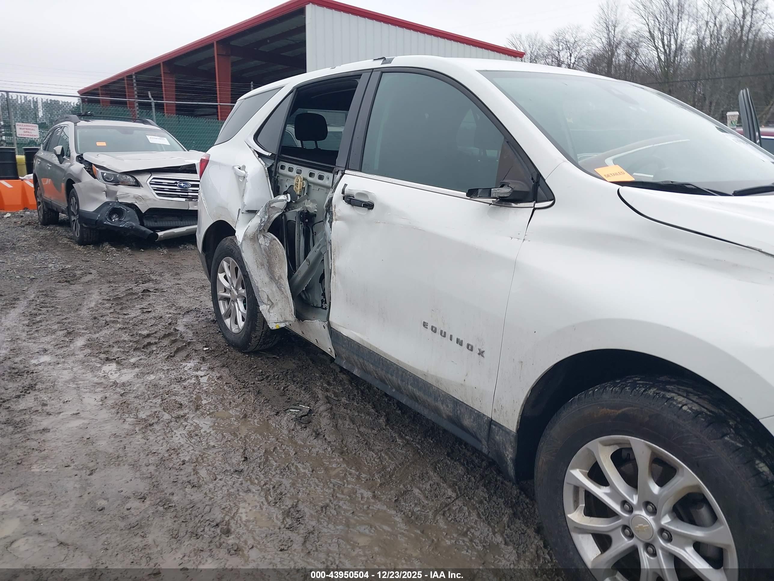 CHEVROLET EQUINOX image 6