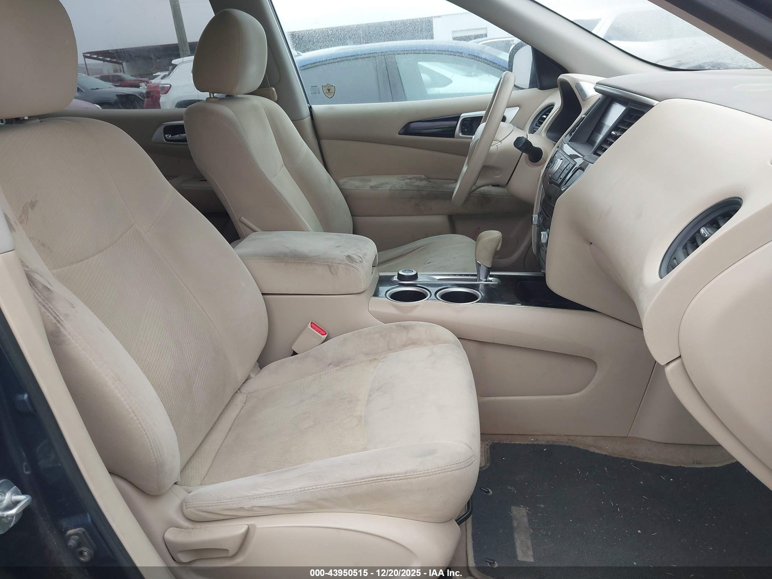 NISSAN PATHFINDER image 5