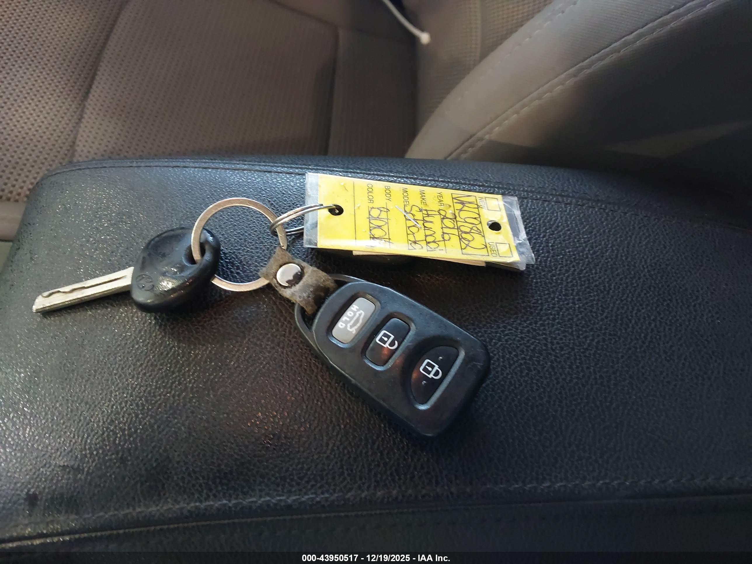 HYUNDAI SONATA image 11
