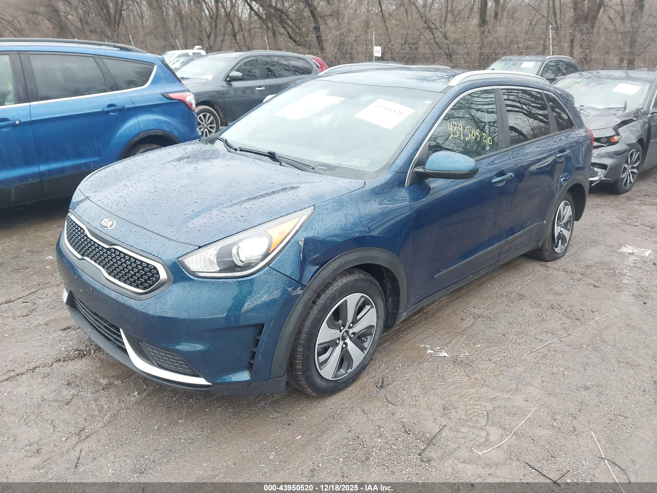 KIA NIRO image 2