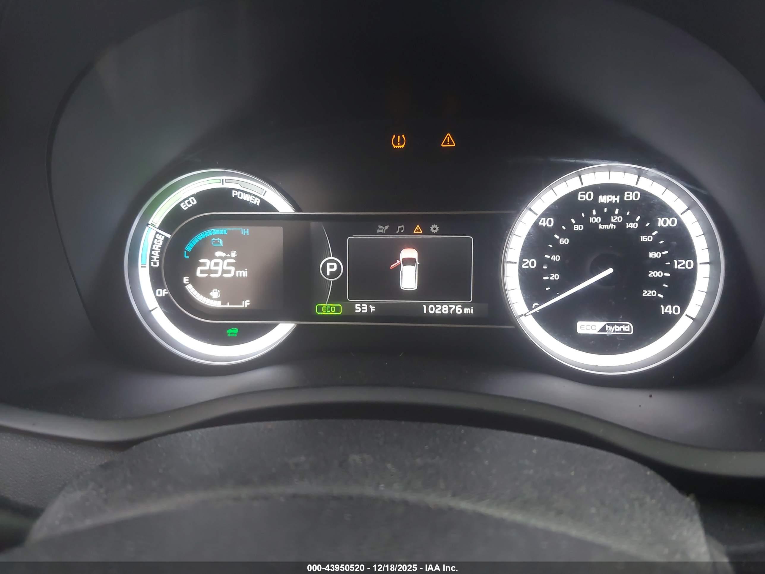 KIA NIRO image 7