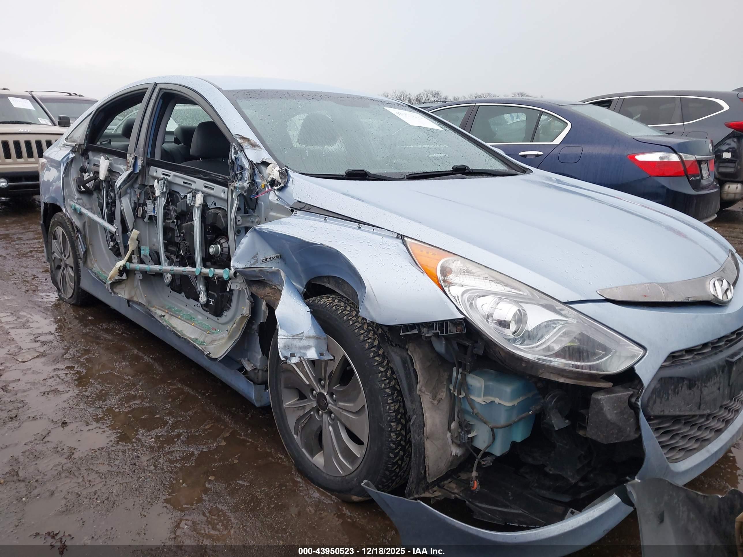 HYUNDAI SONATA image 6