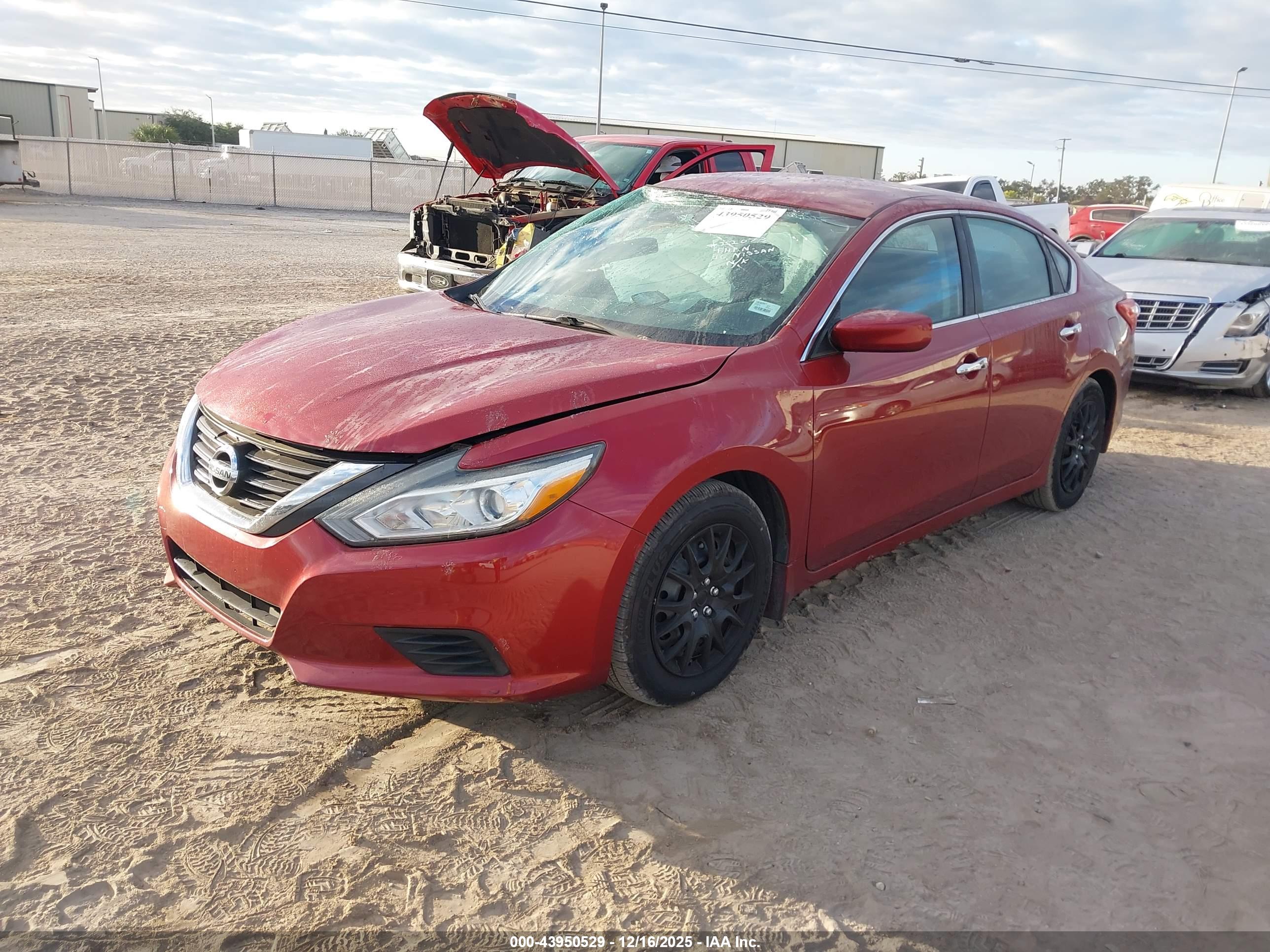 NISSAN ALTIMA image 2