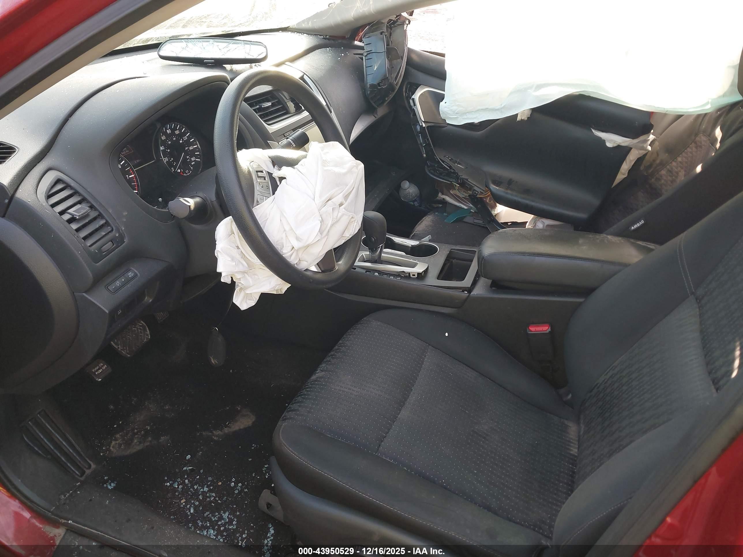 NISSAN ALTIMA image 5