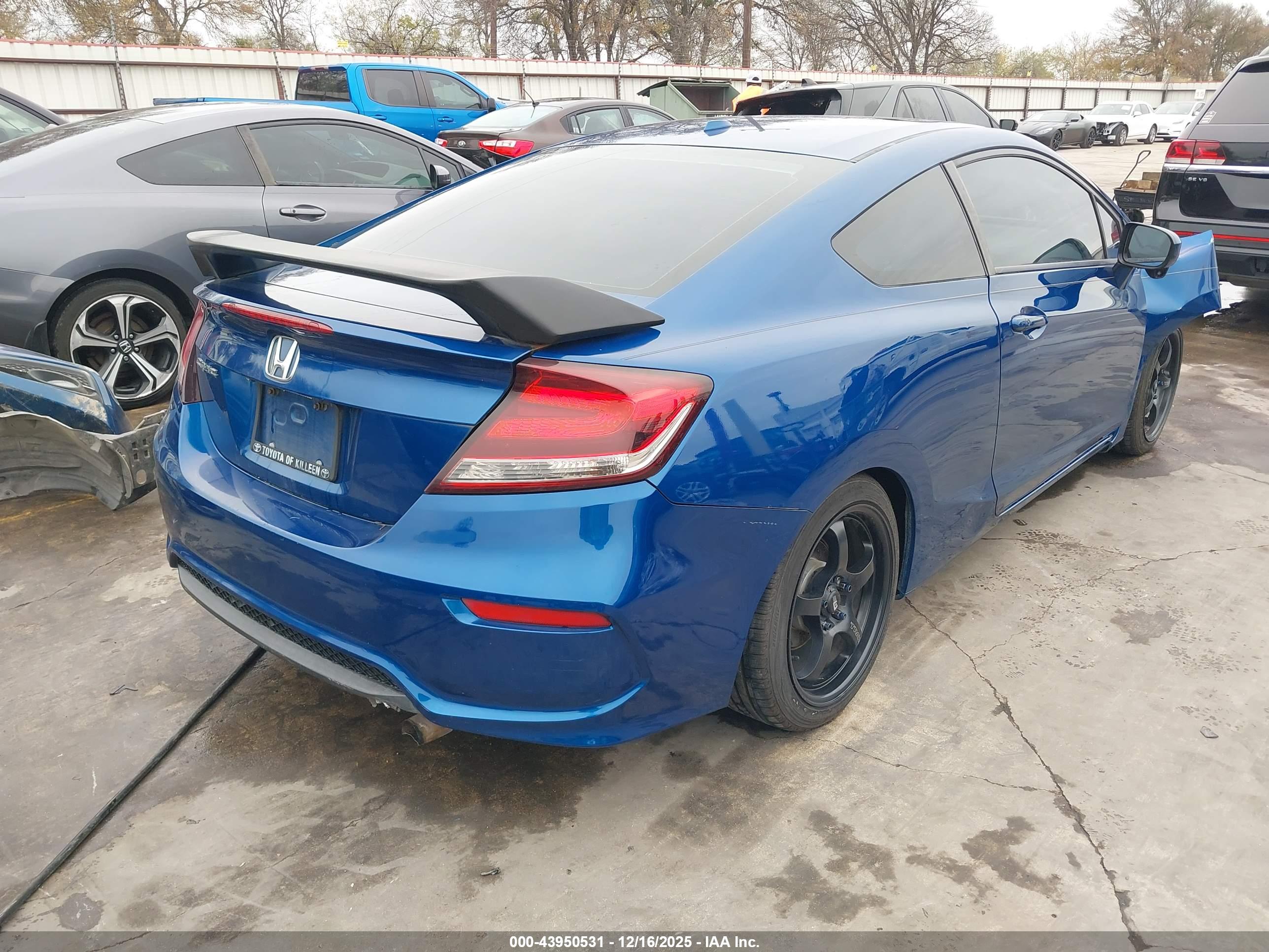 HONDA CIVIC image 4