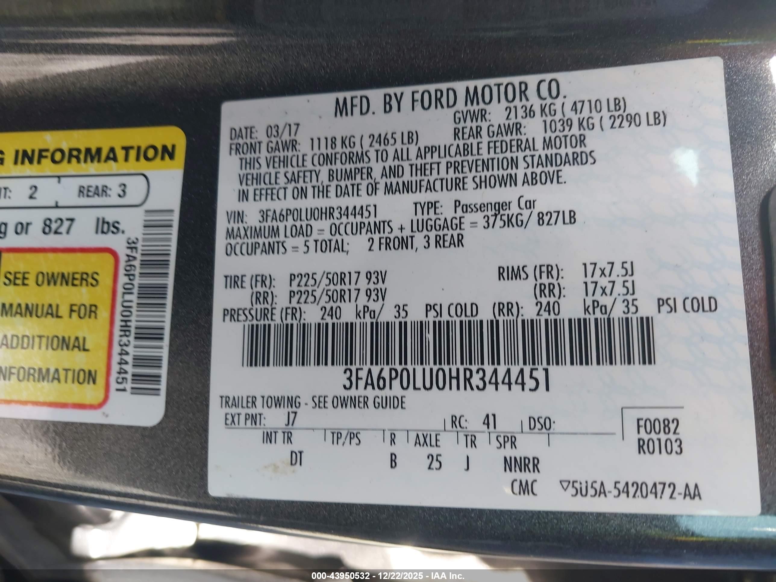 FORD FUSION image 9