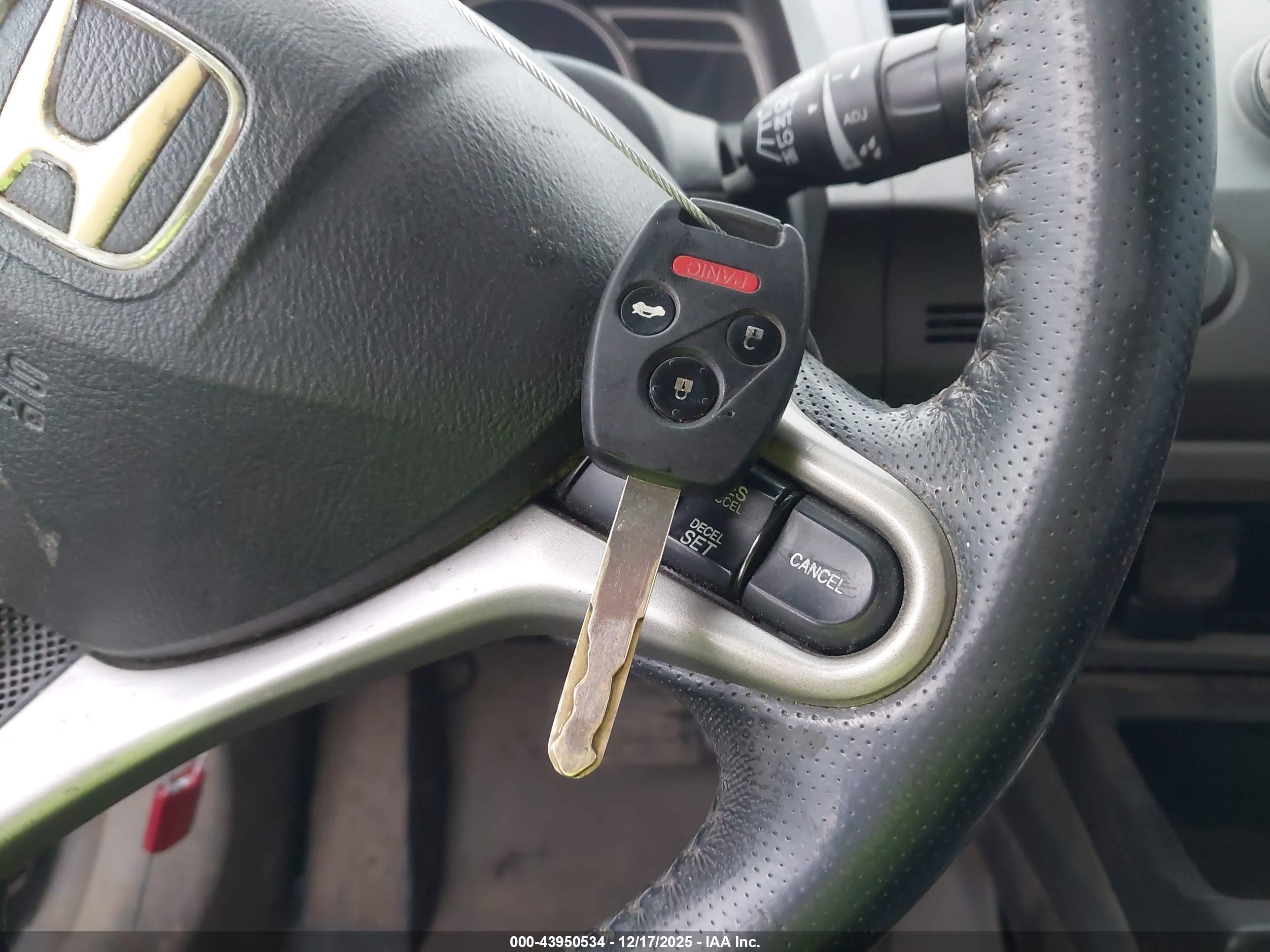 HONDA CIVIC image 11