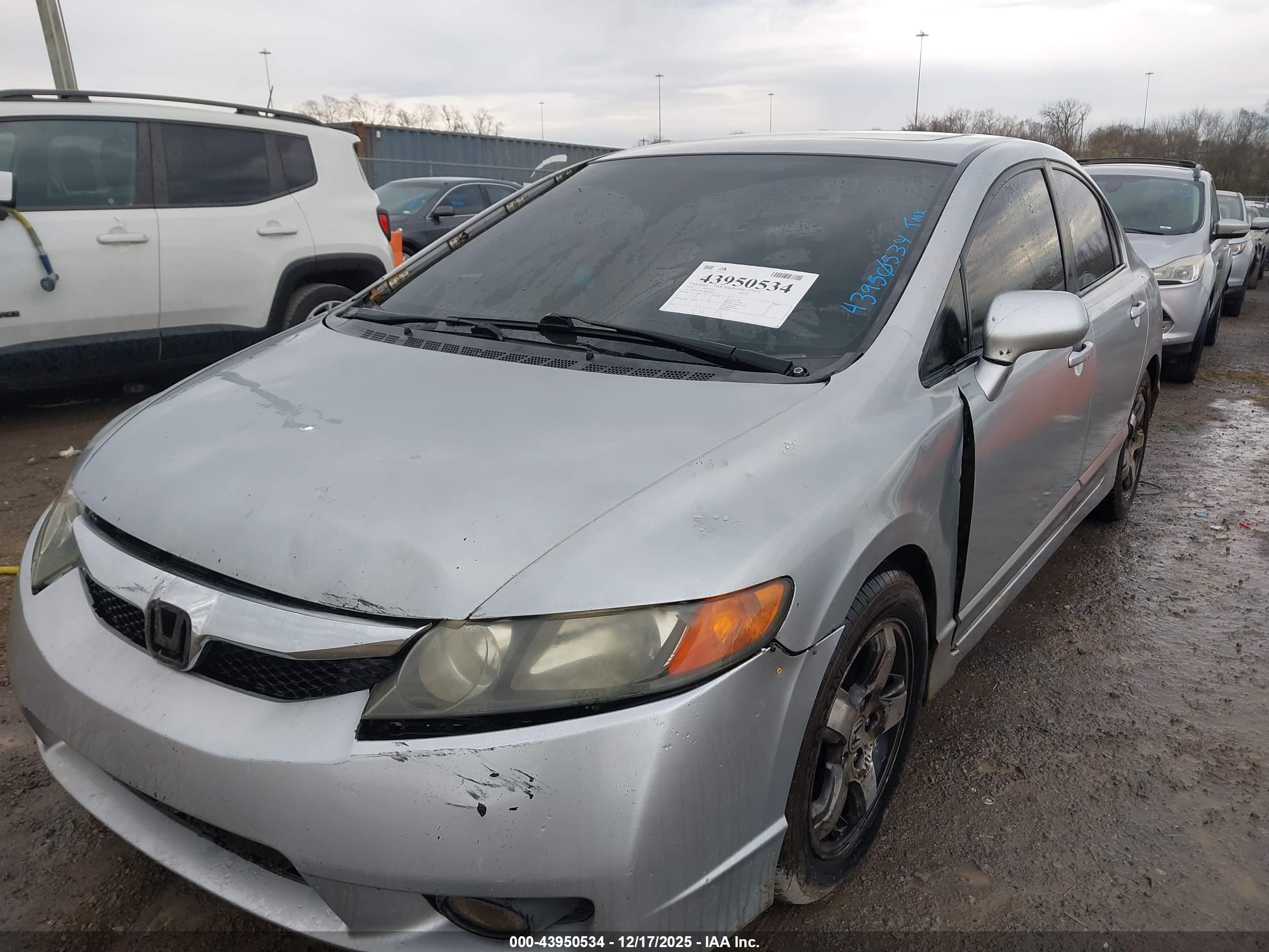 HONDA CIVIC image 6
