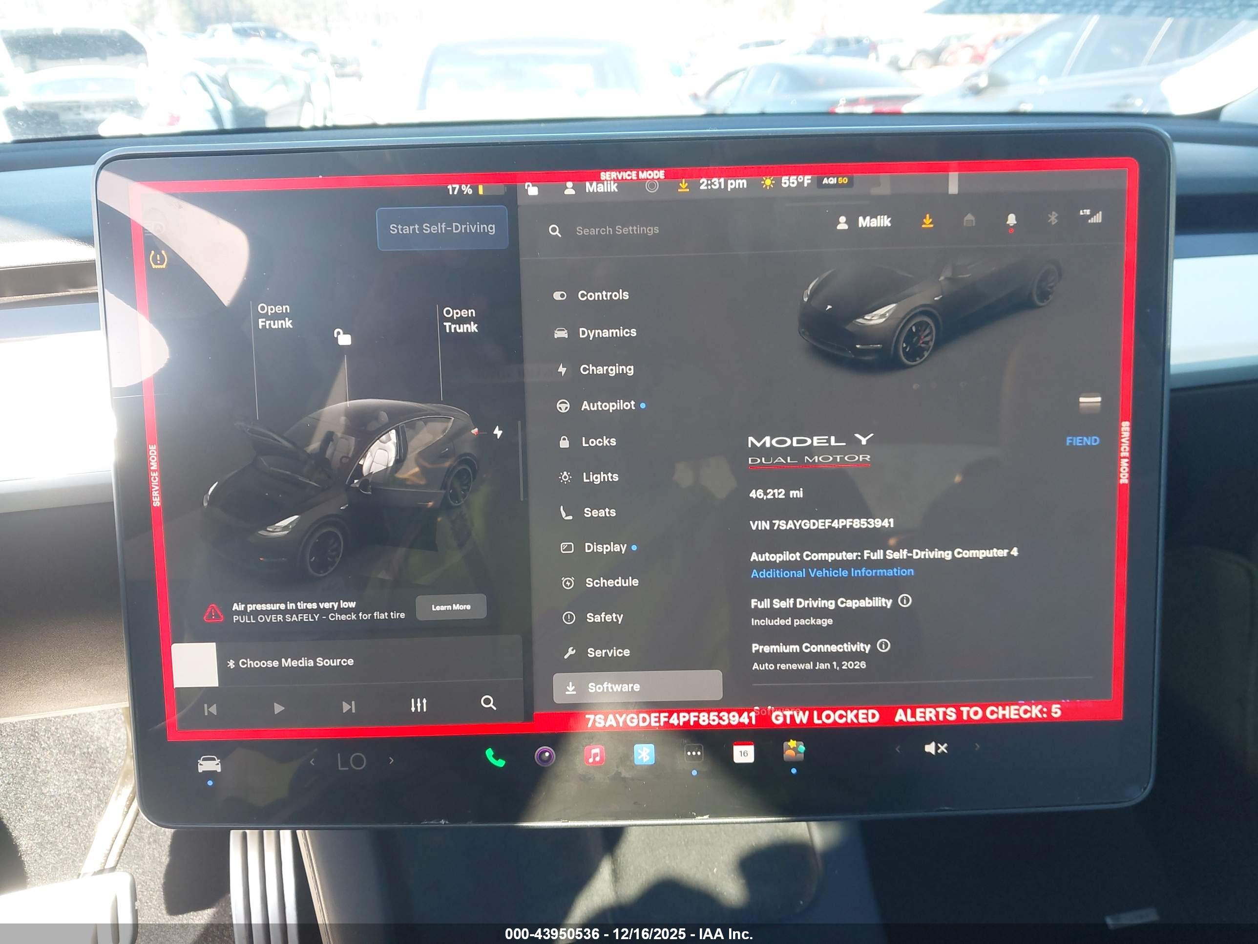 TESLA MODEL image 7