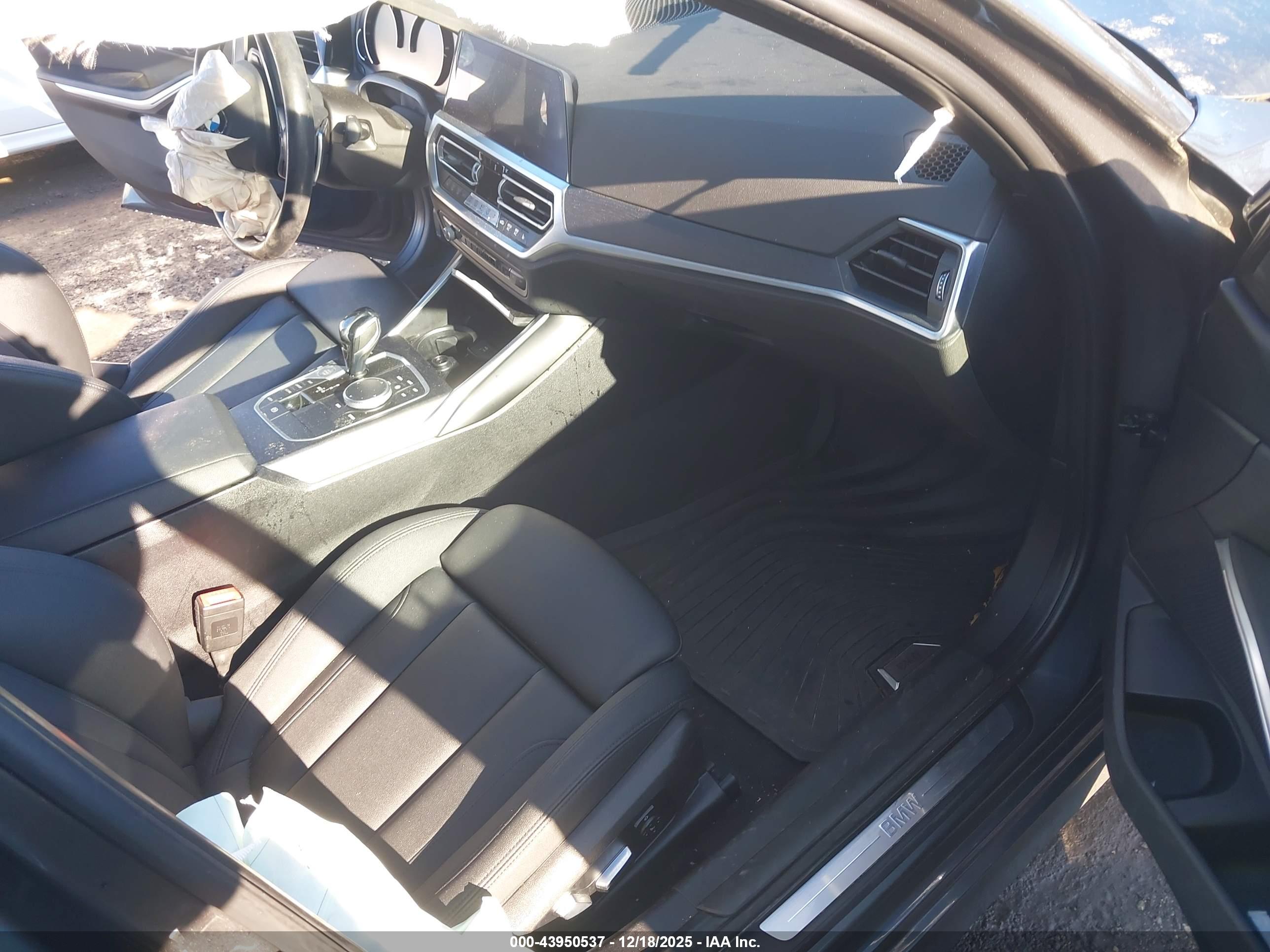 BMW 330I image 5