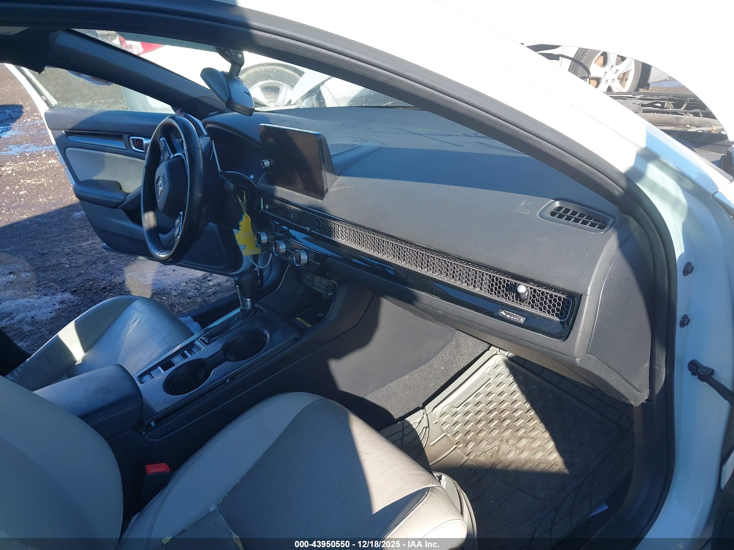HONDA CIVIC image 5