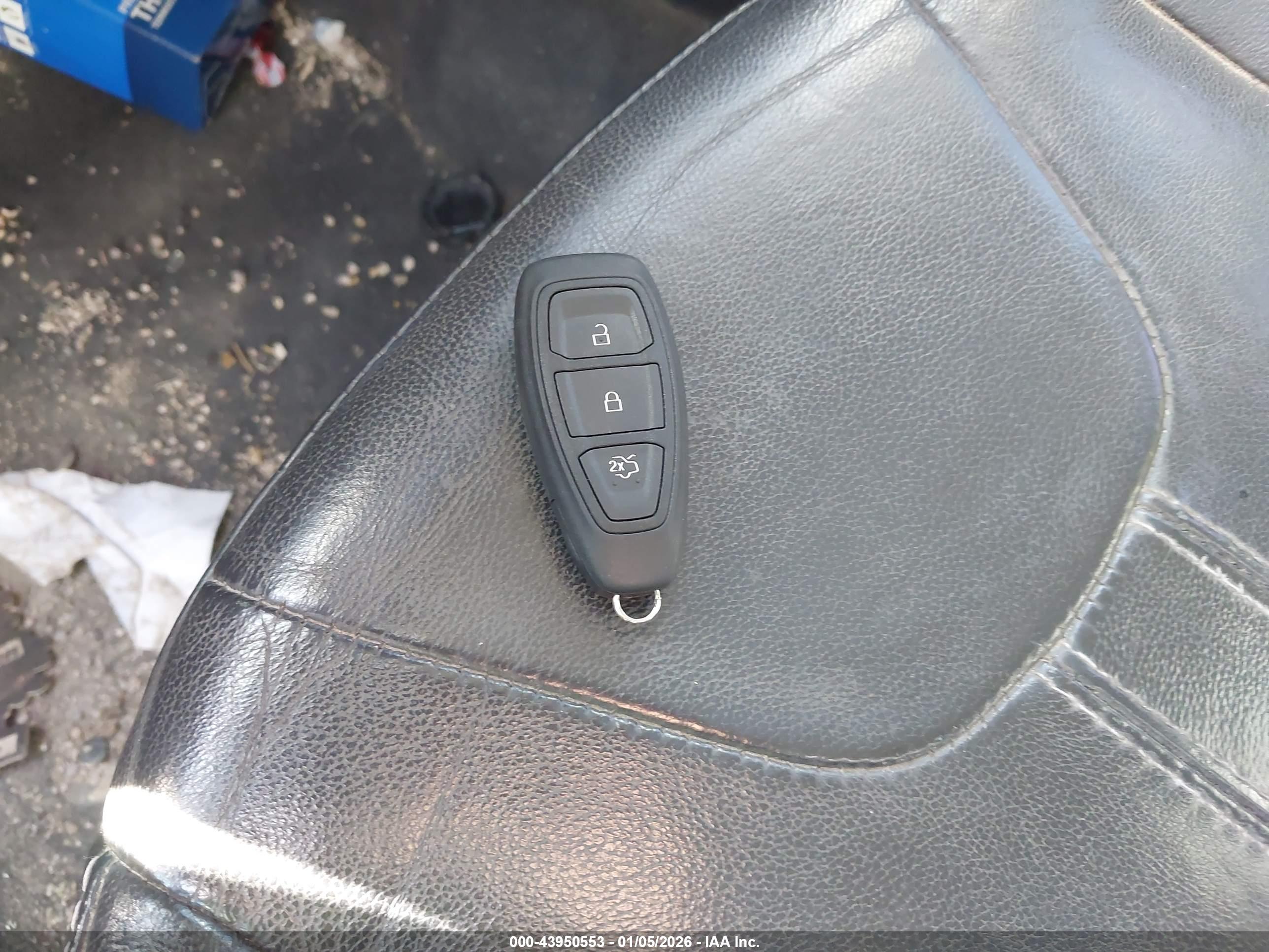 FORD FOCUS image 11
