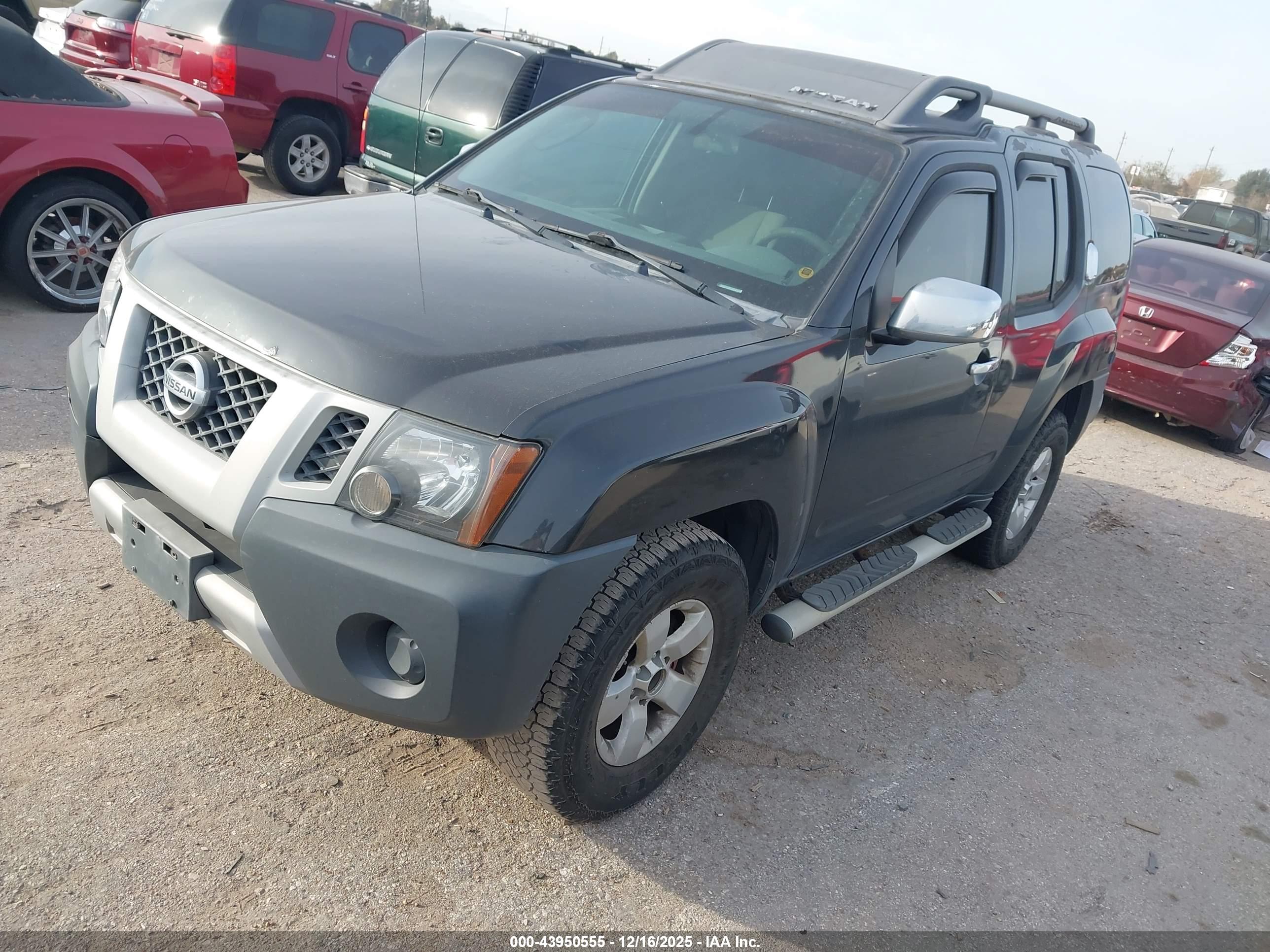 NISSAN XTERRA image 2