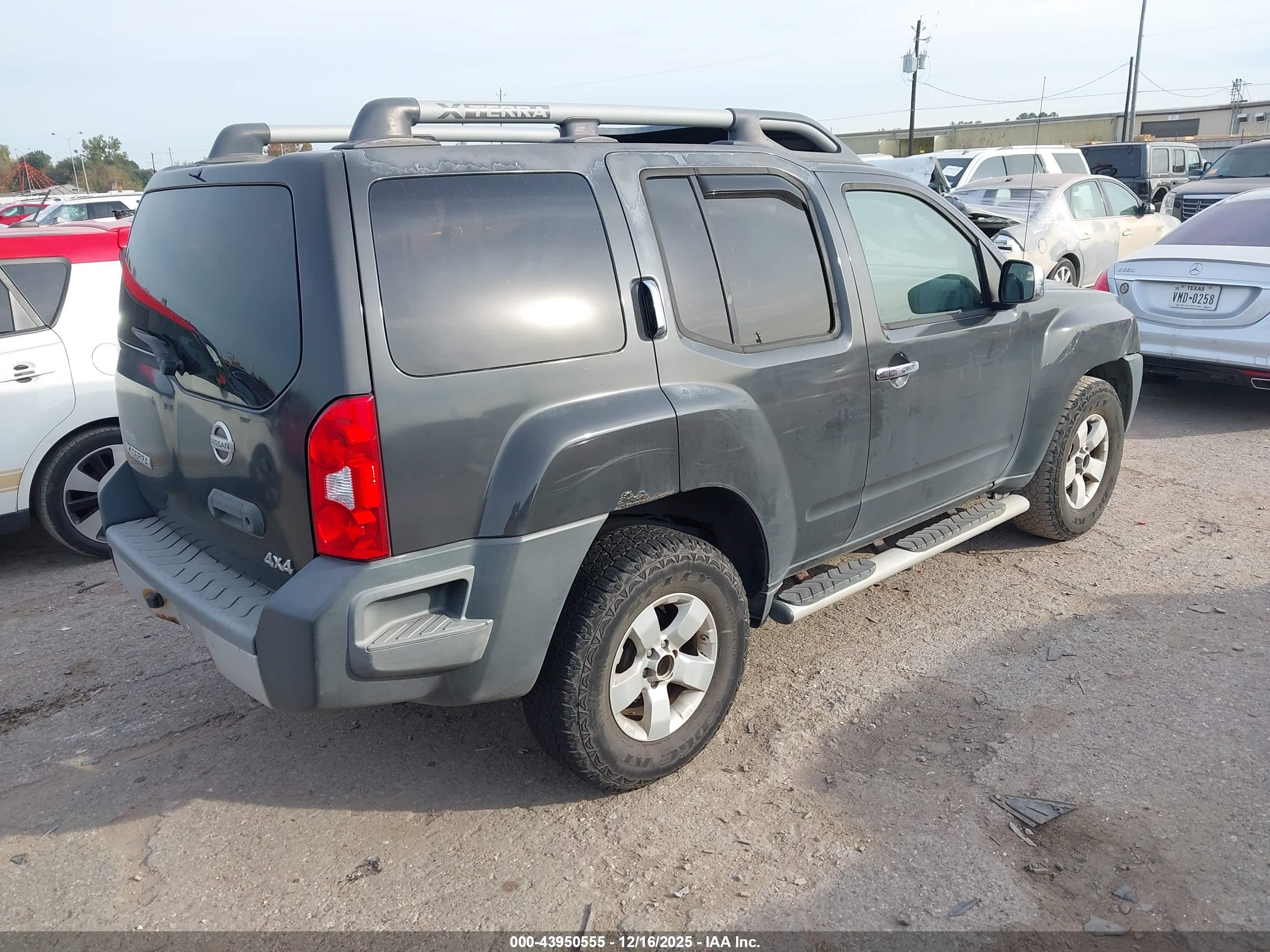 NISSAN XTERRA image 4