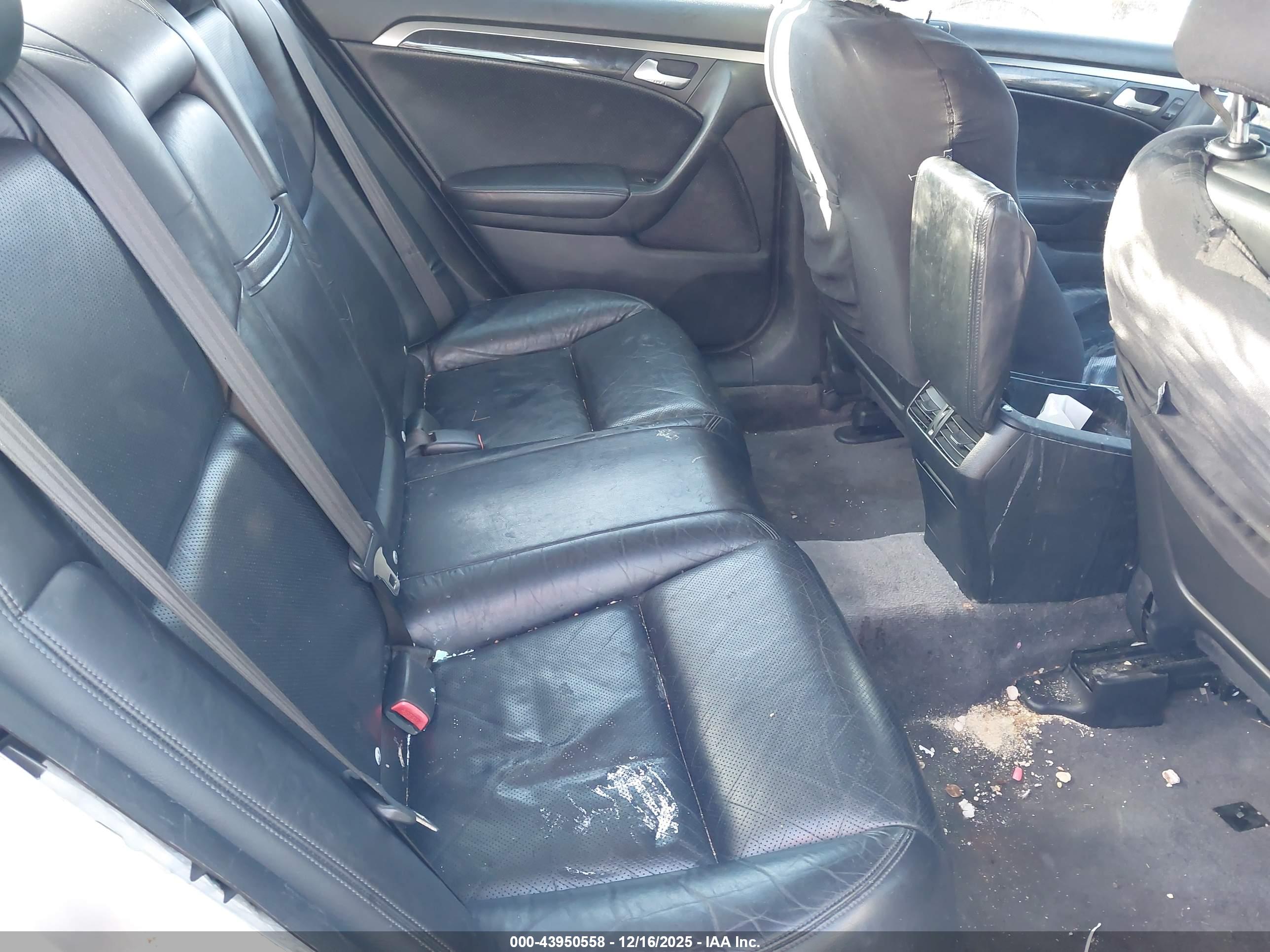 ACURA TL image 8
