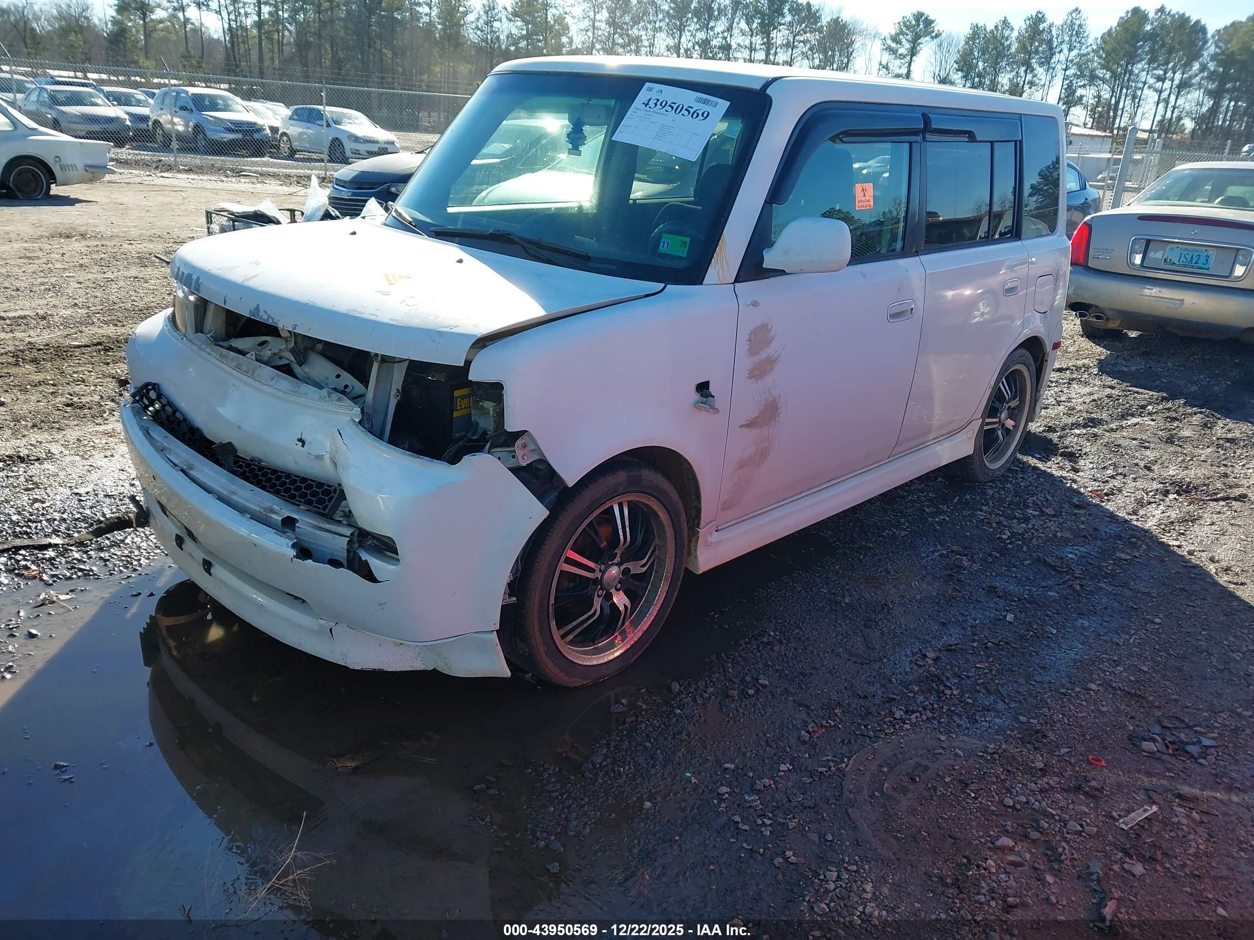 SCION XB image 2