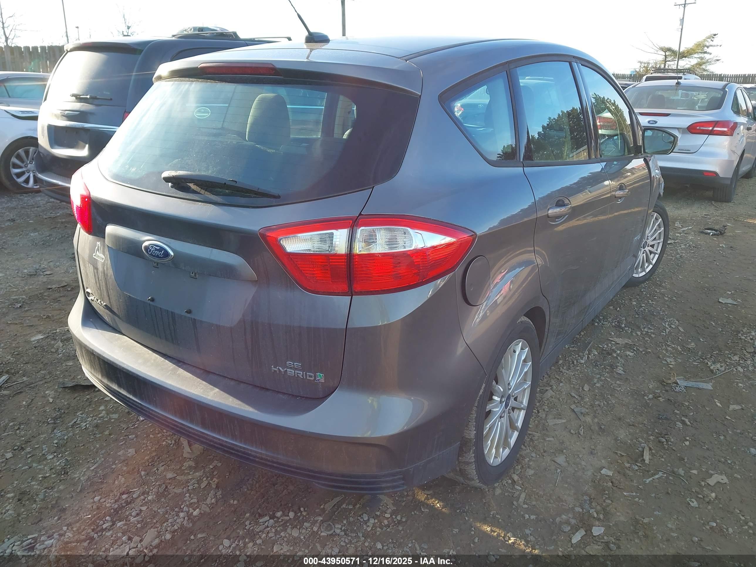 FORD C-MAX image 4