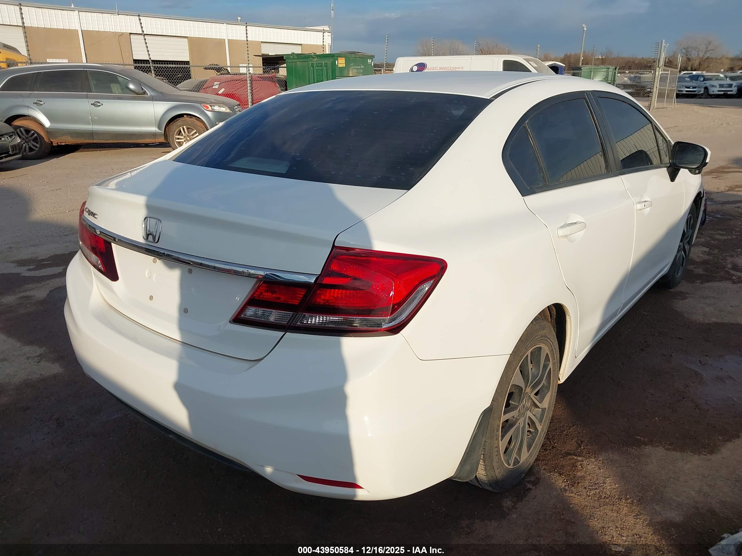 HONDA CIVIC image 4
