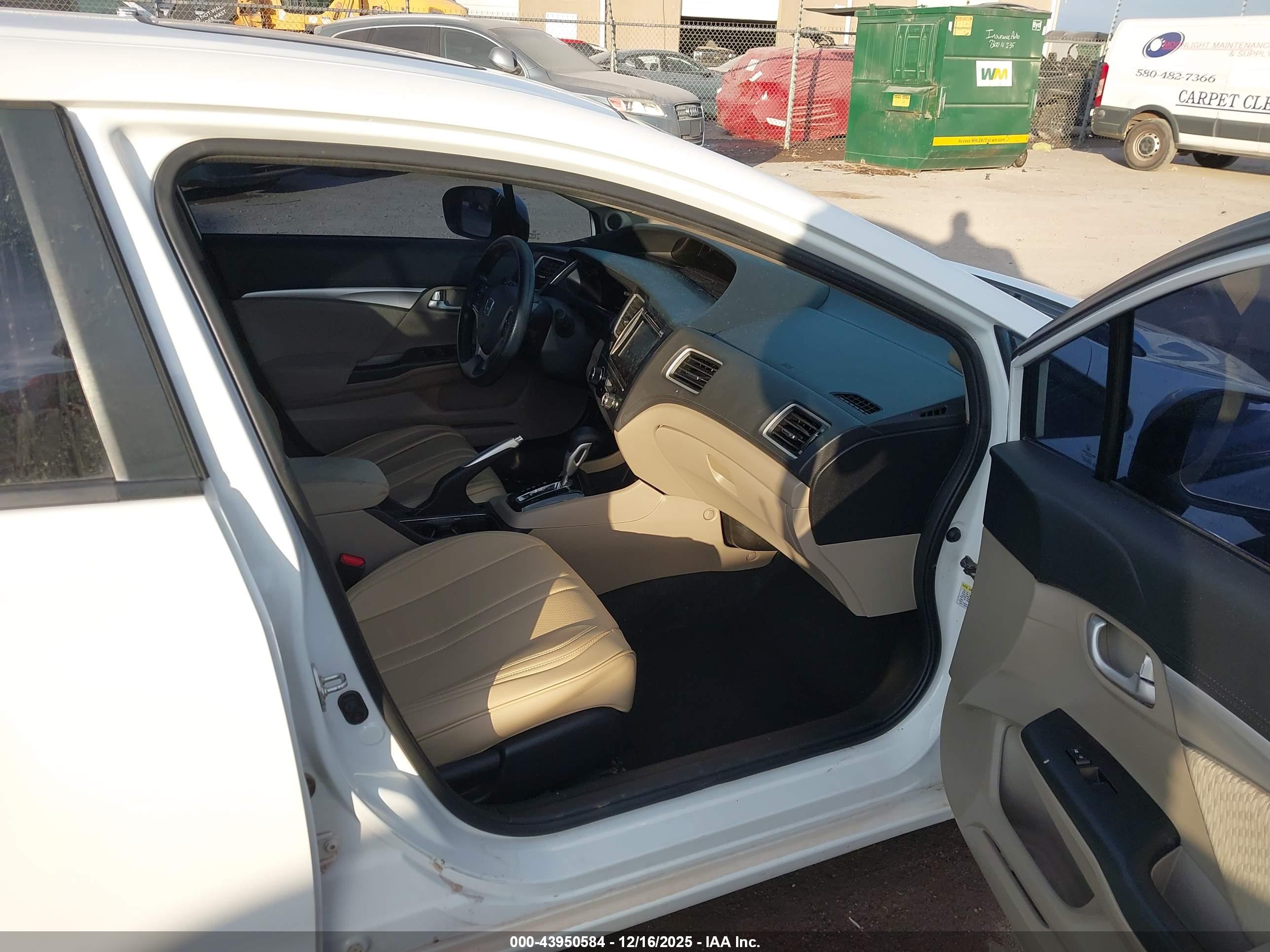 HONDA CIVIC image 5