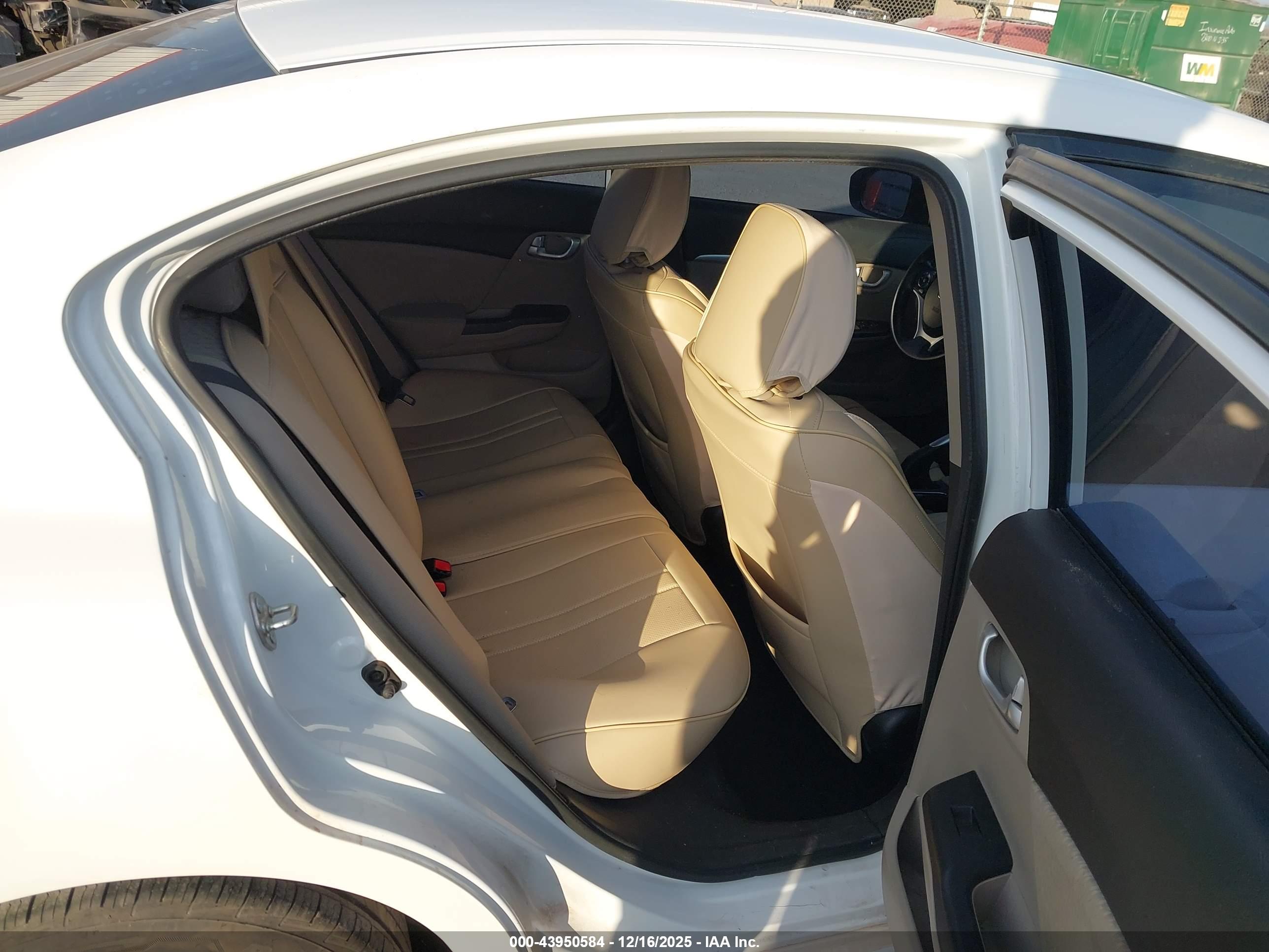 HONDA CIVIC image 8