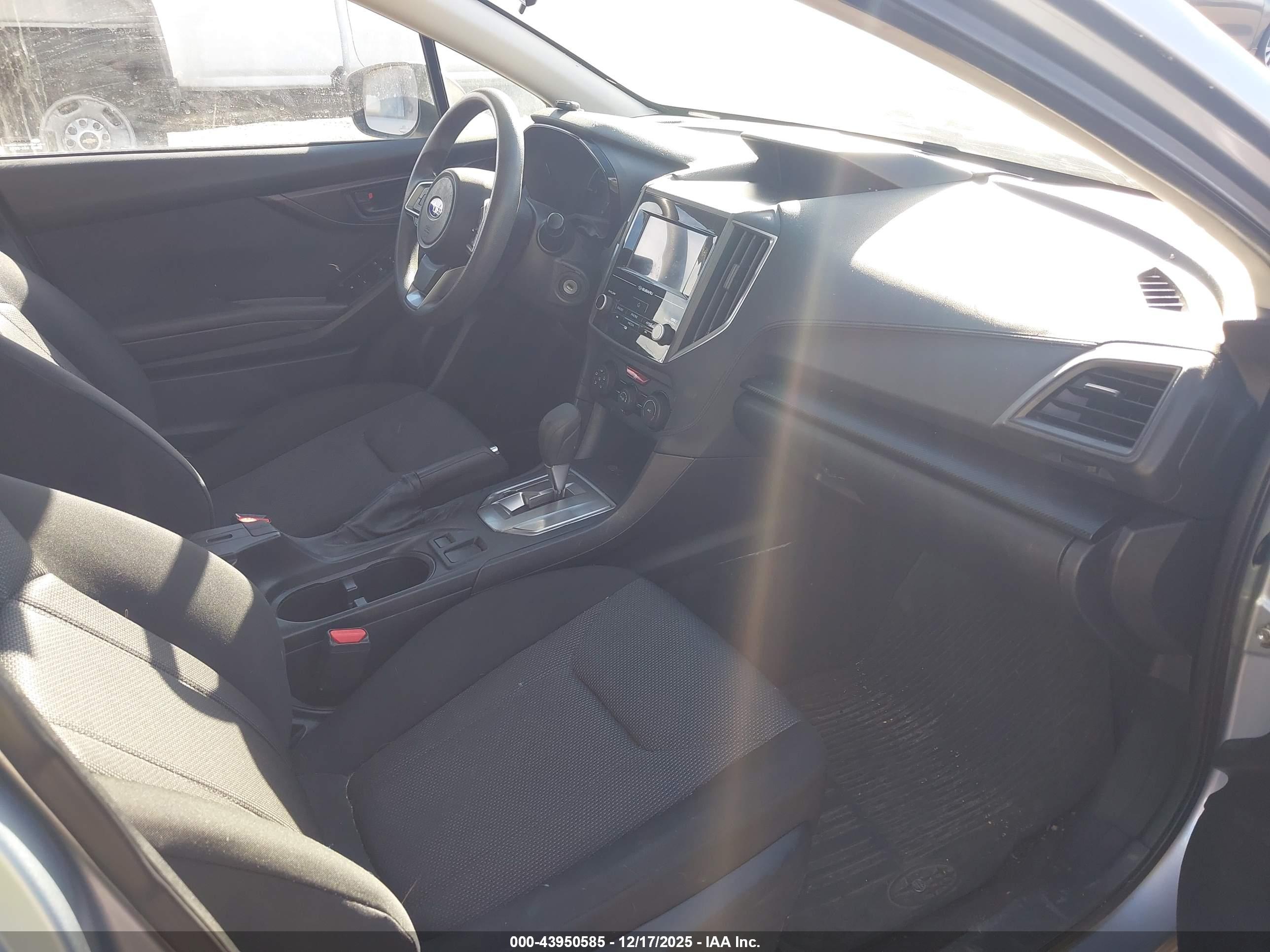 SUBARU IMPREZA image 5