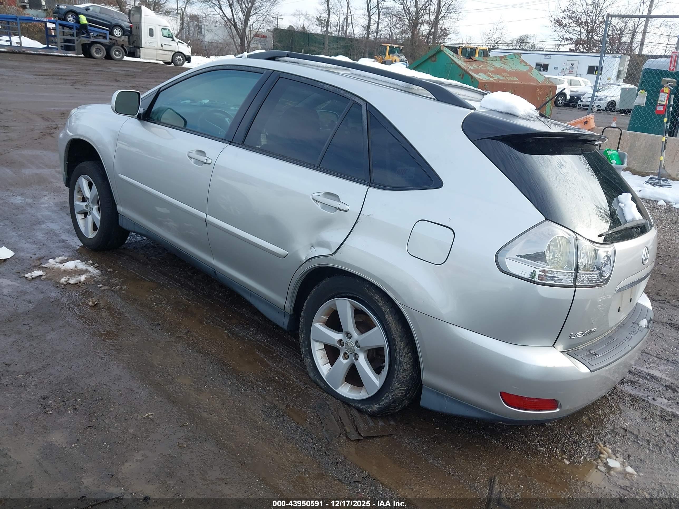 LEXUS RX image 3