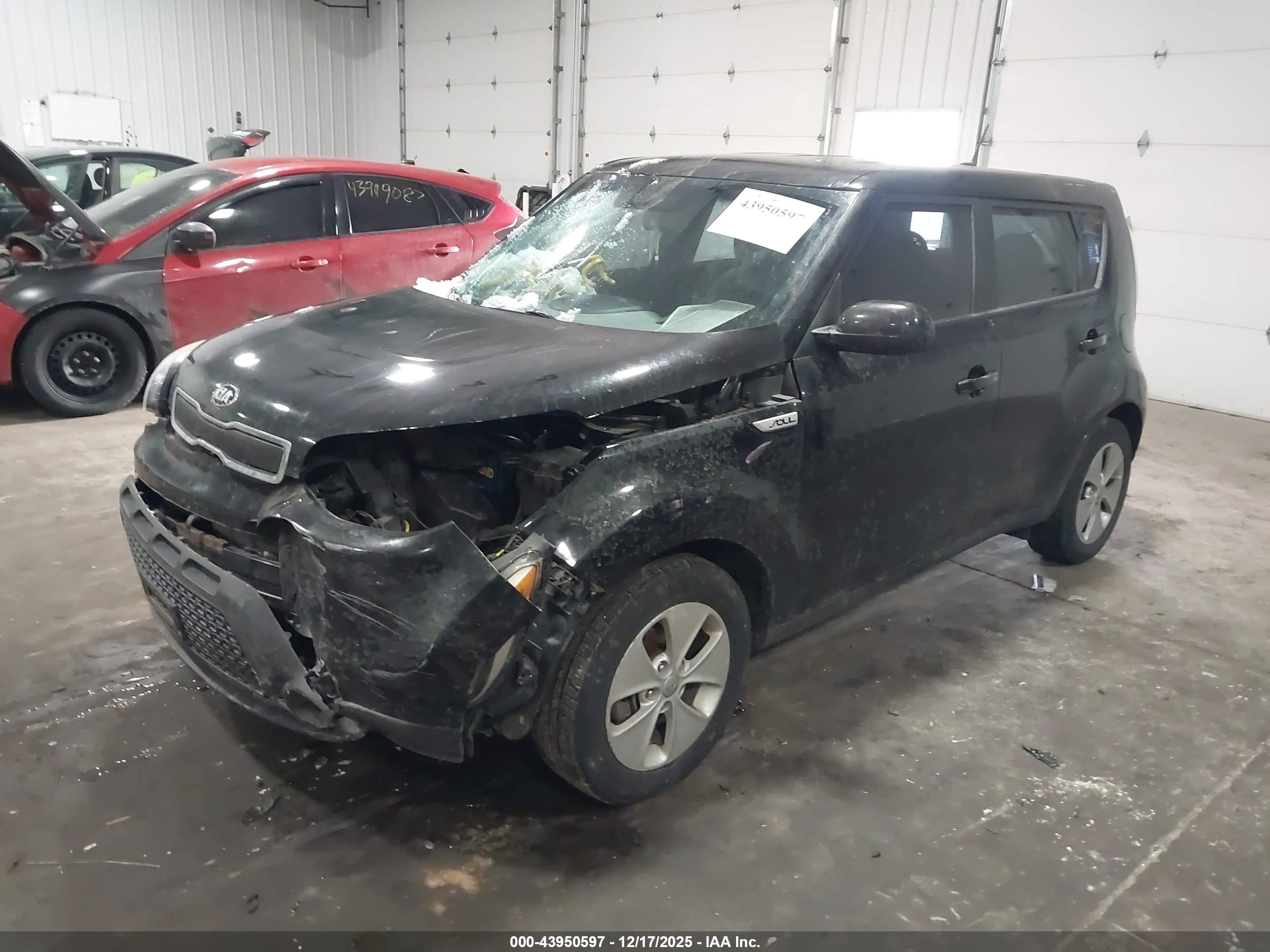 KIA SOUL image 2