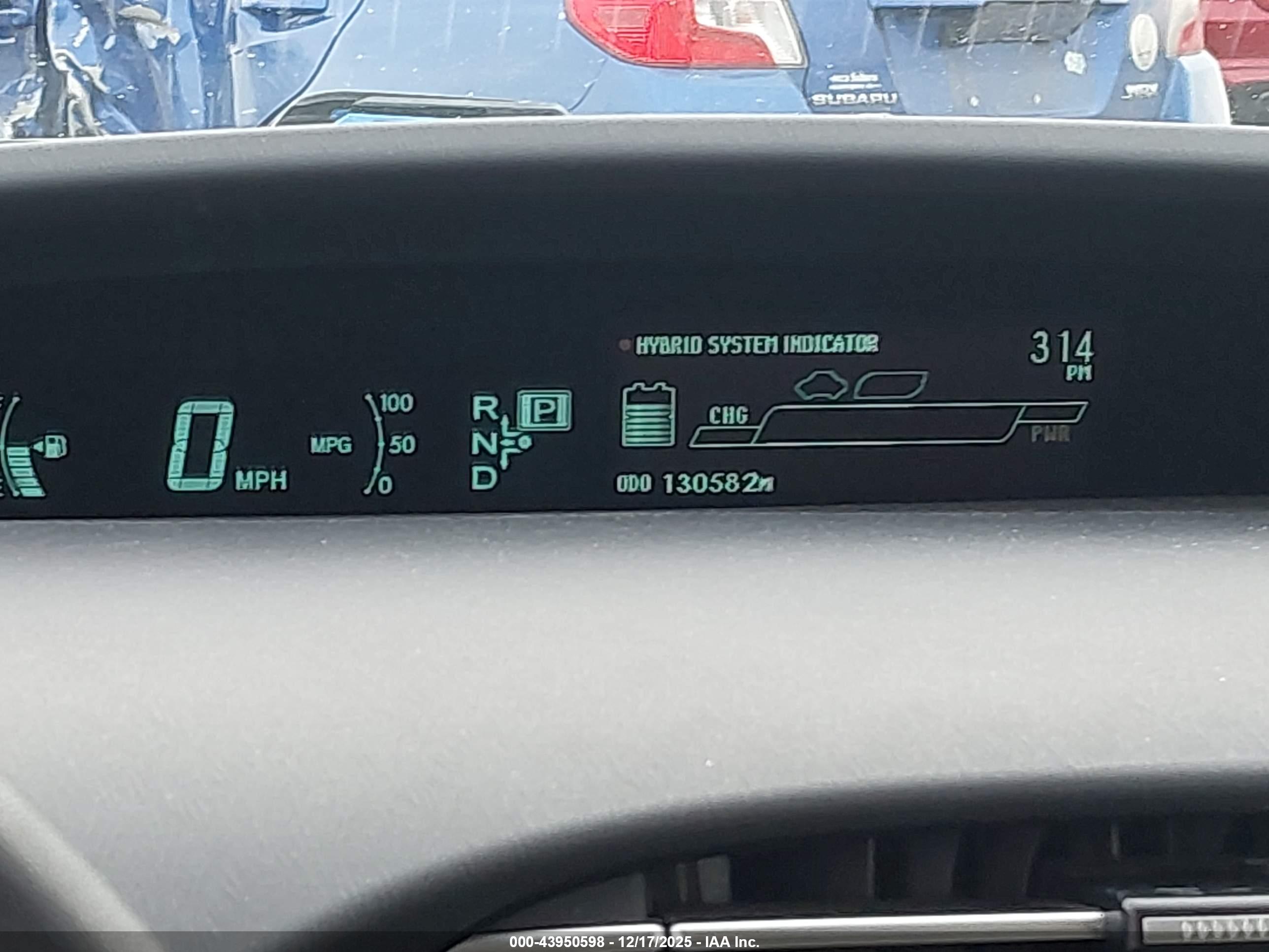 TOYOTA PRIUS image 7