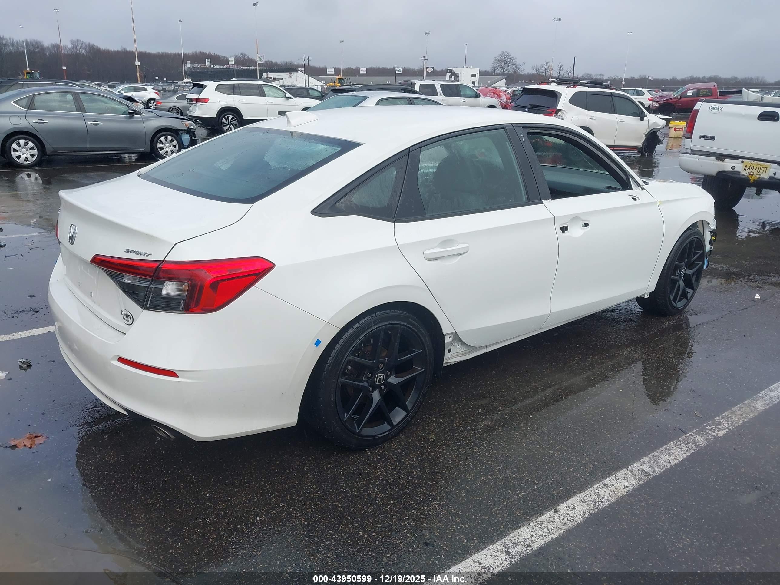 HONDA CIVIC image 4
